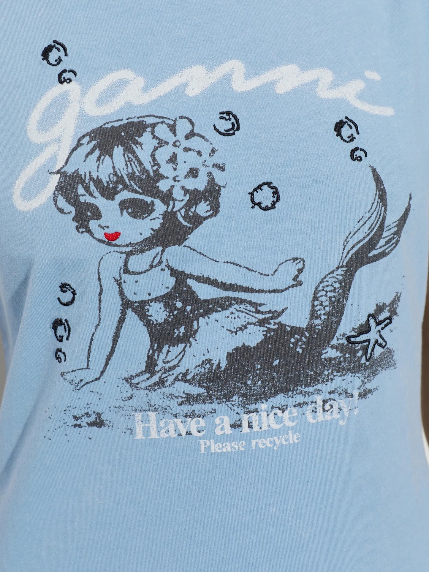 graphic-print T-shirt