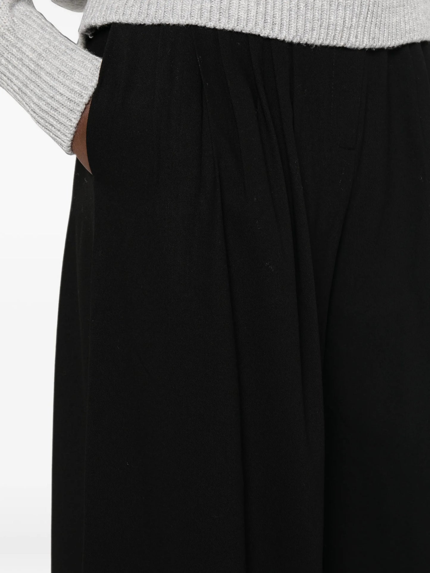 ruched straight-leg trousers