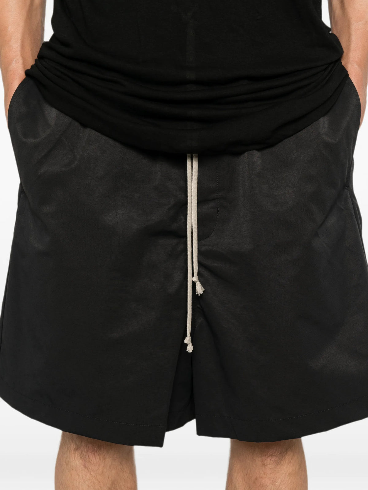 Tower Faun shorts in cotton nylon faille