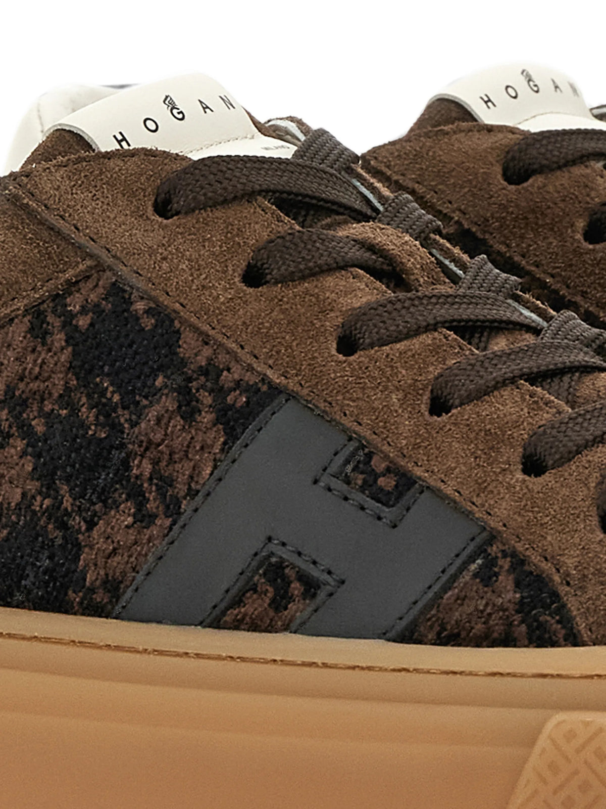 Crosswind sneakers