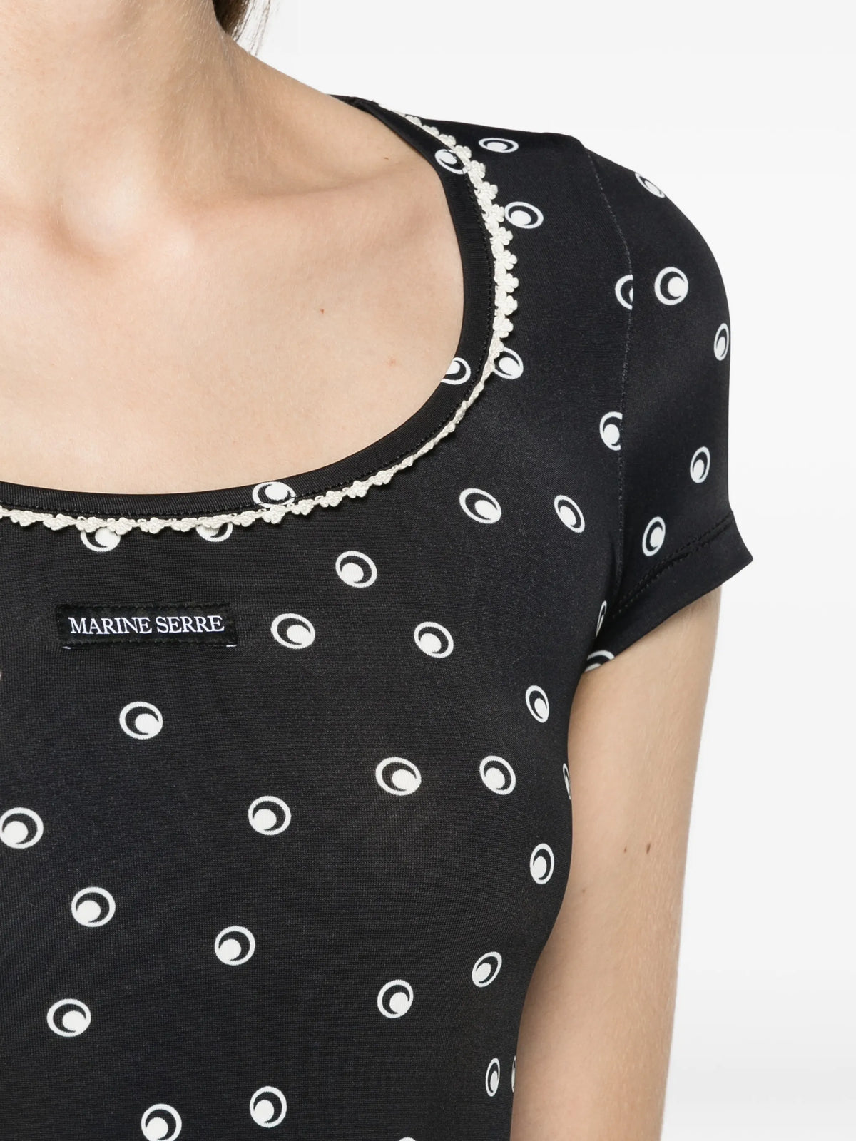 polka-dot Moon short-sleeves roundneck top