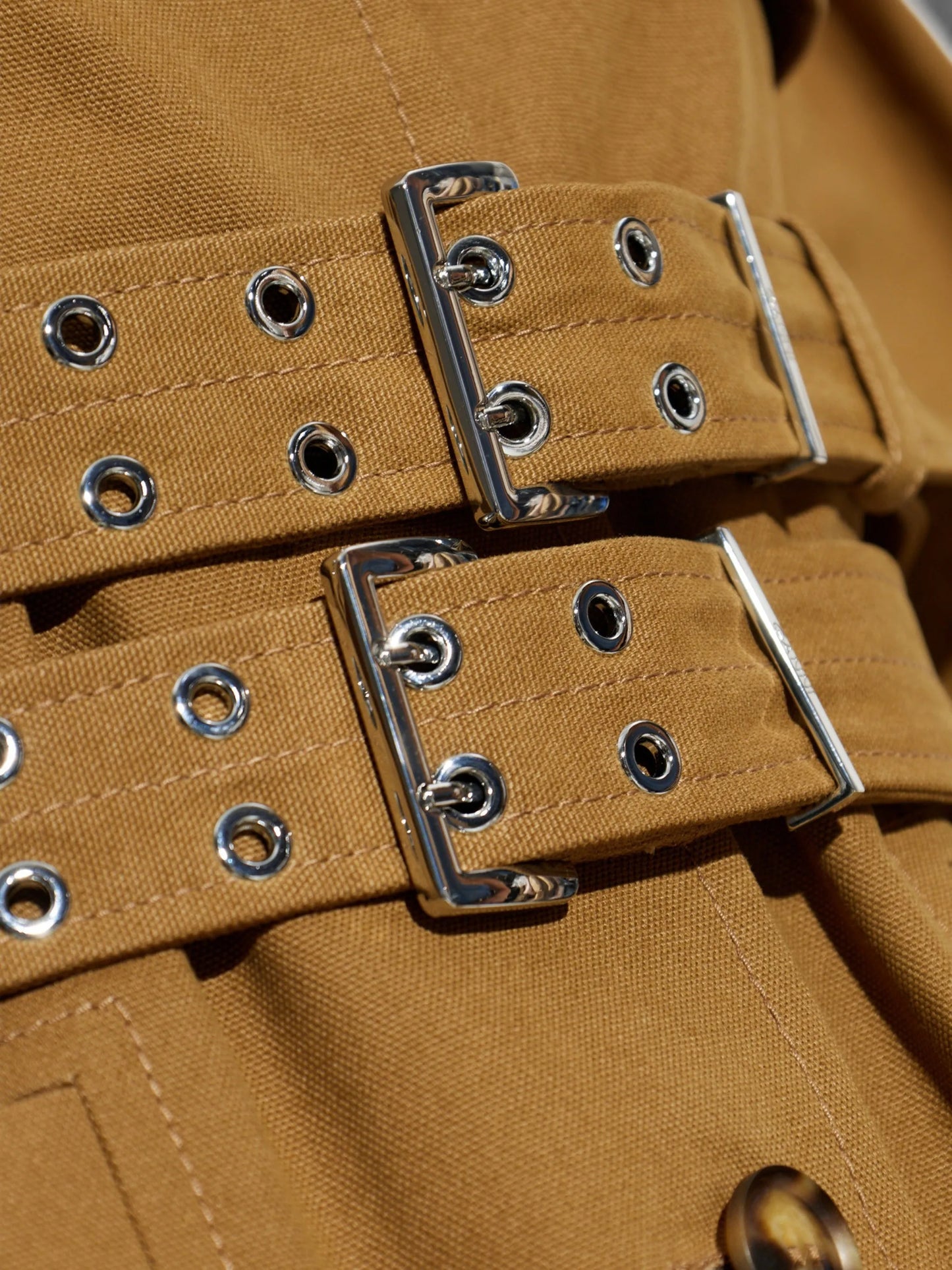 jacket in beige canvas