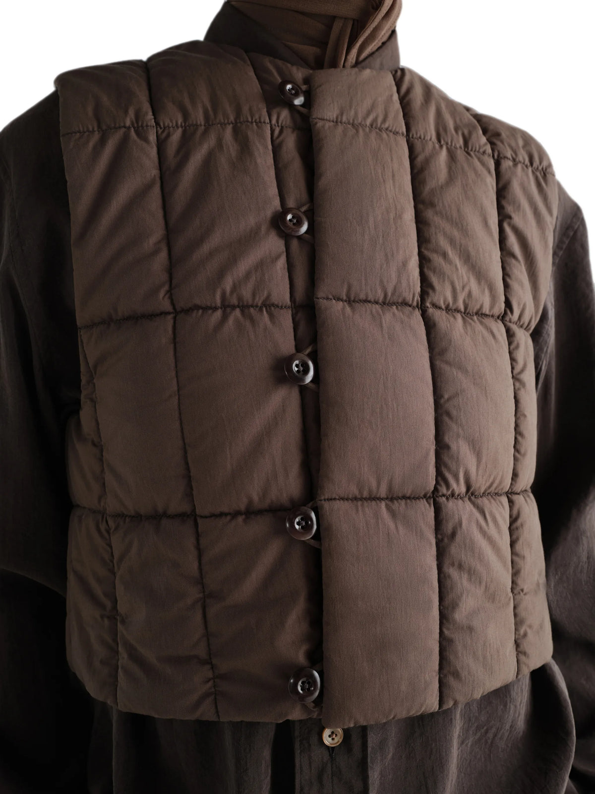 padded vest in water-repellent cotton and nylon blend