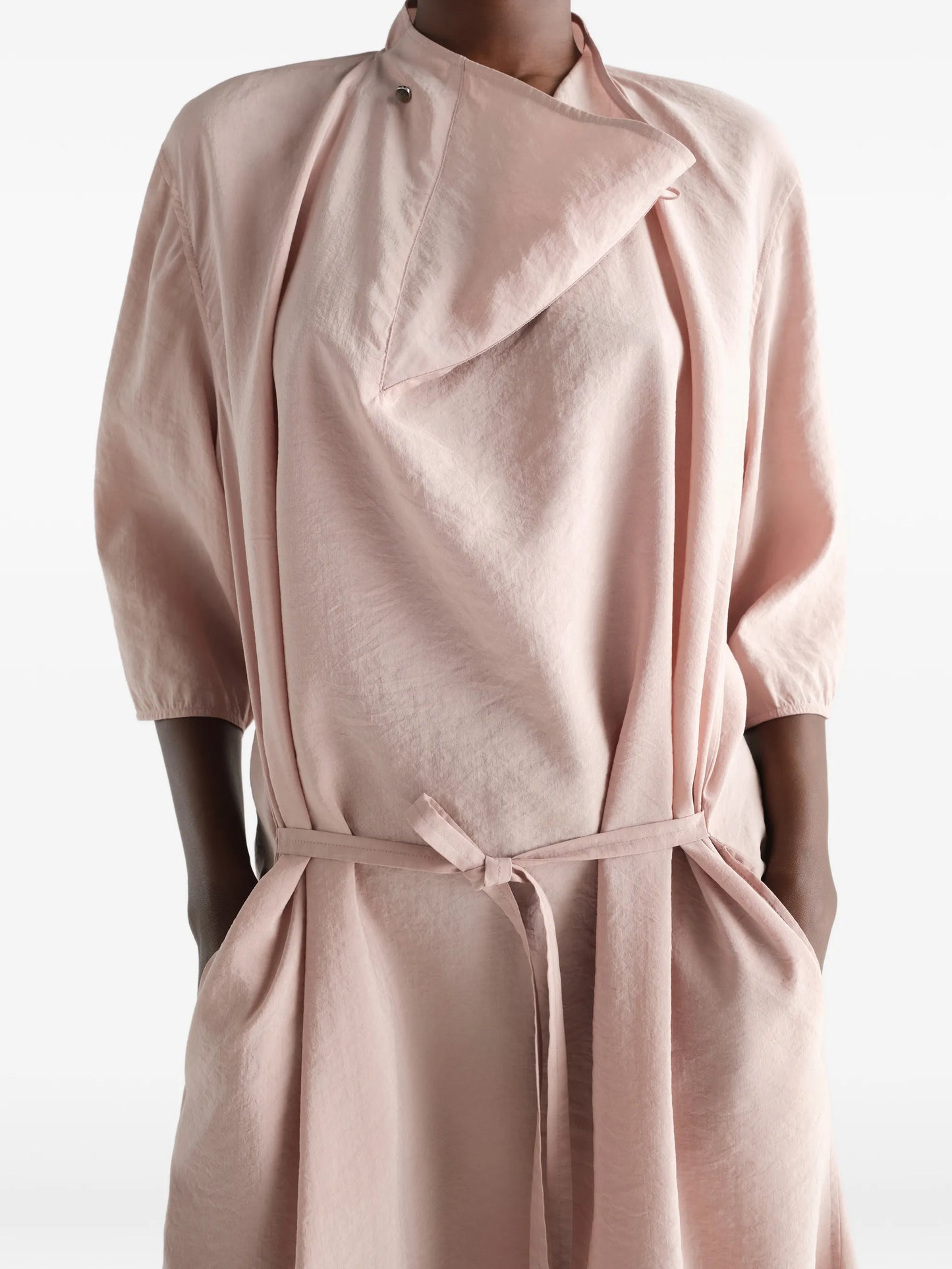 soft-collar dress in dry silk