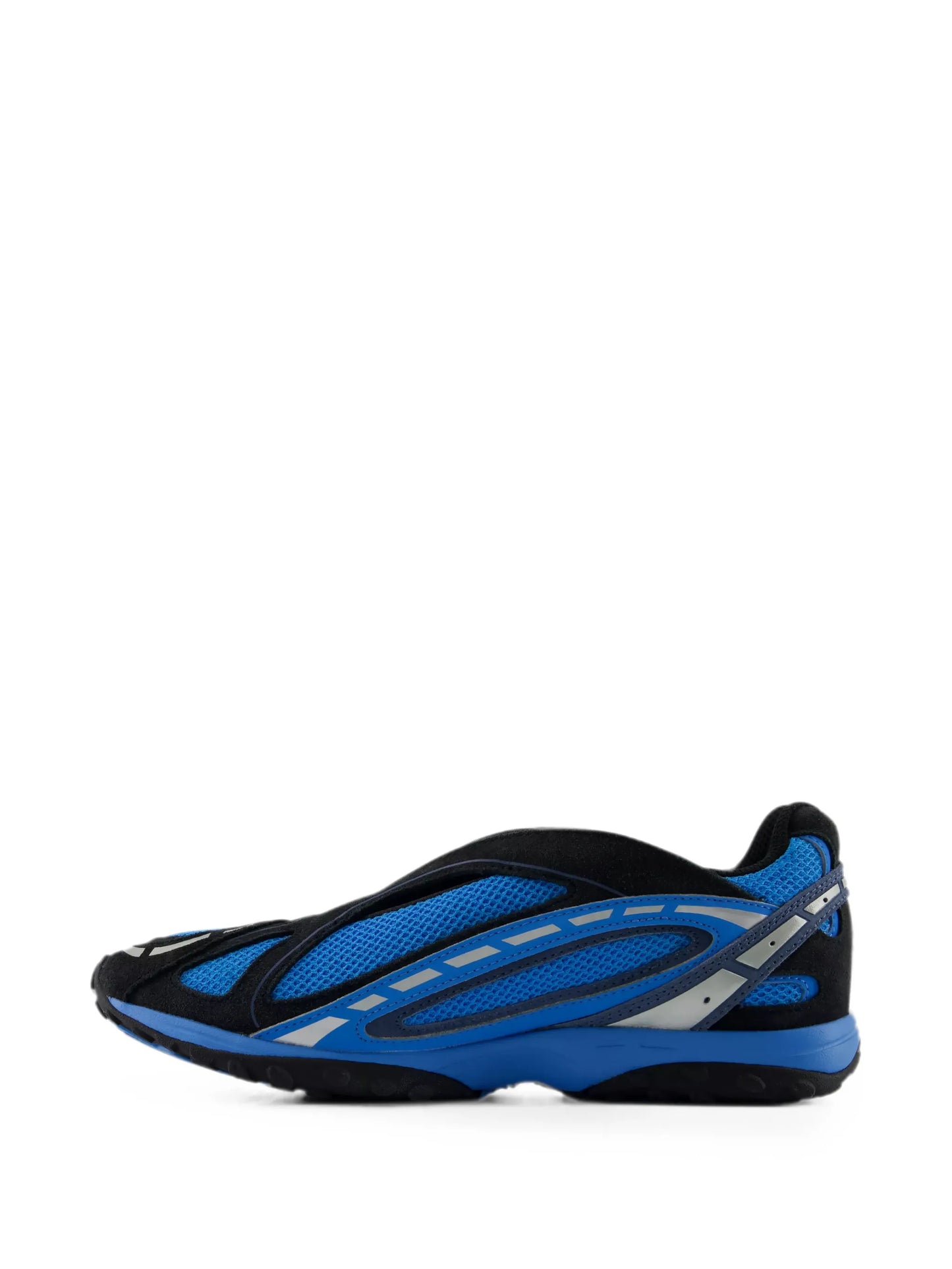 204V shoes