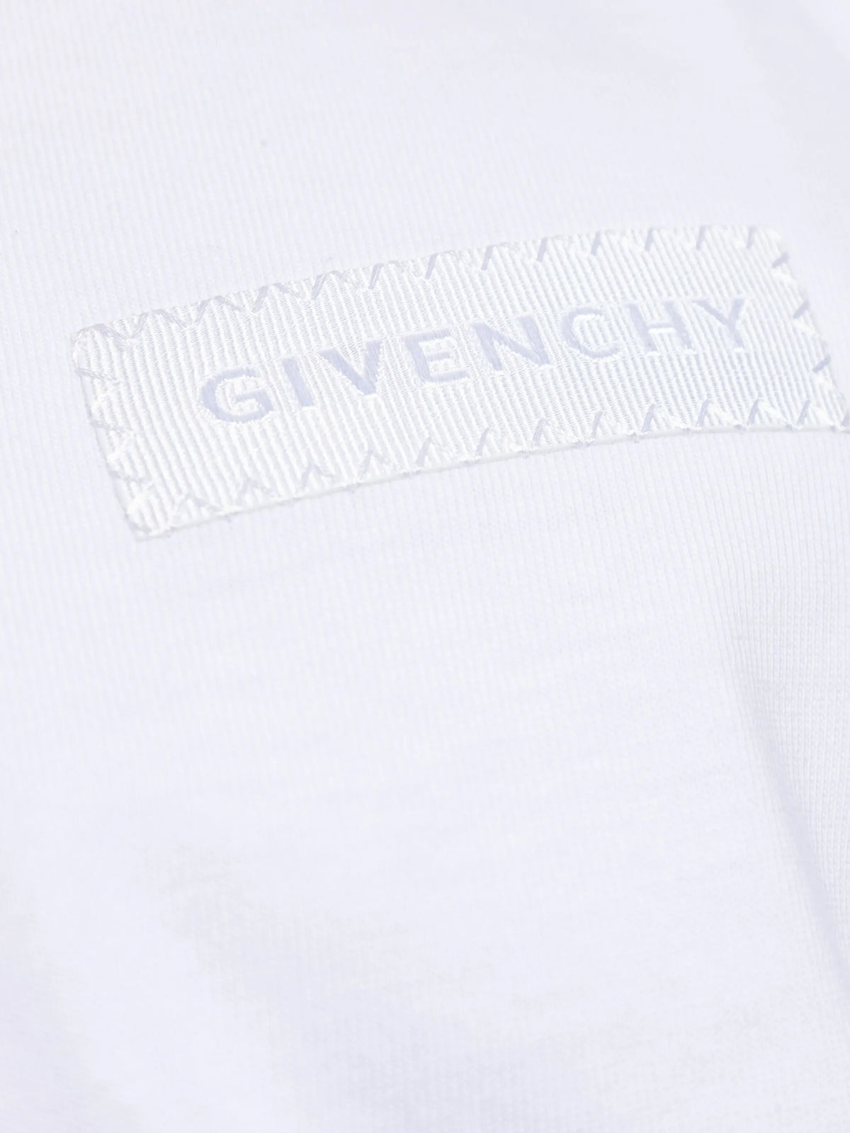 T-shirt in cotton with Givenchy patch