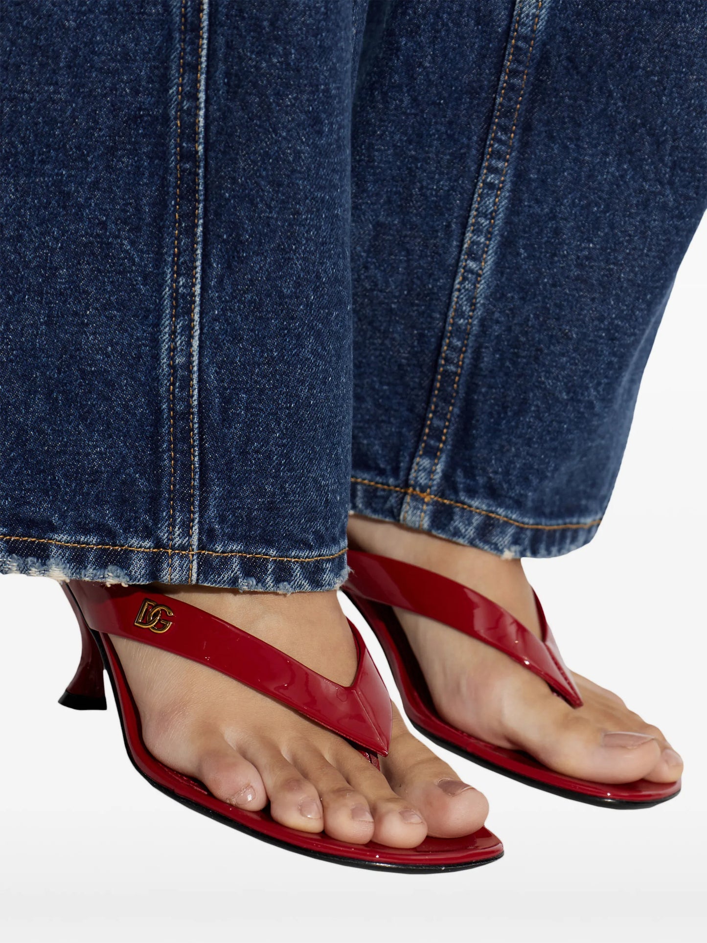 DG logo patent leather sandals