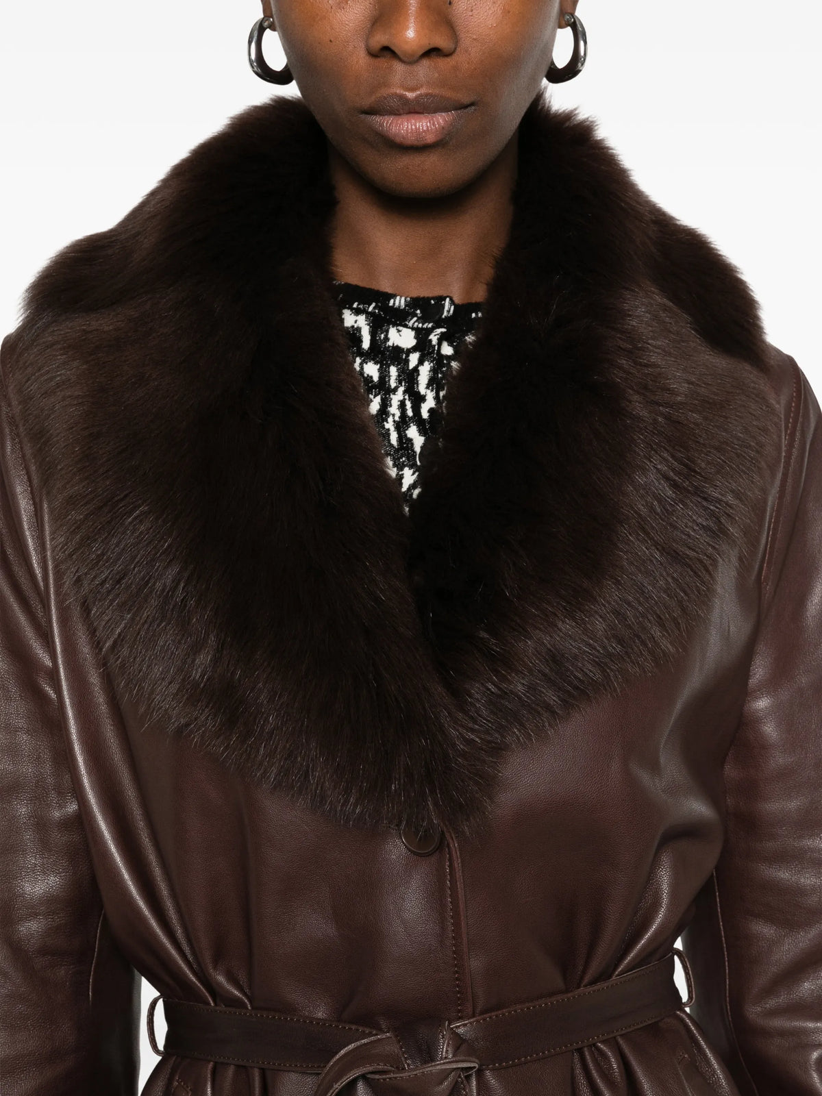 Niven fur-collar leather coat