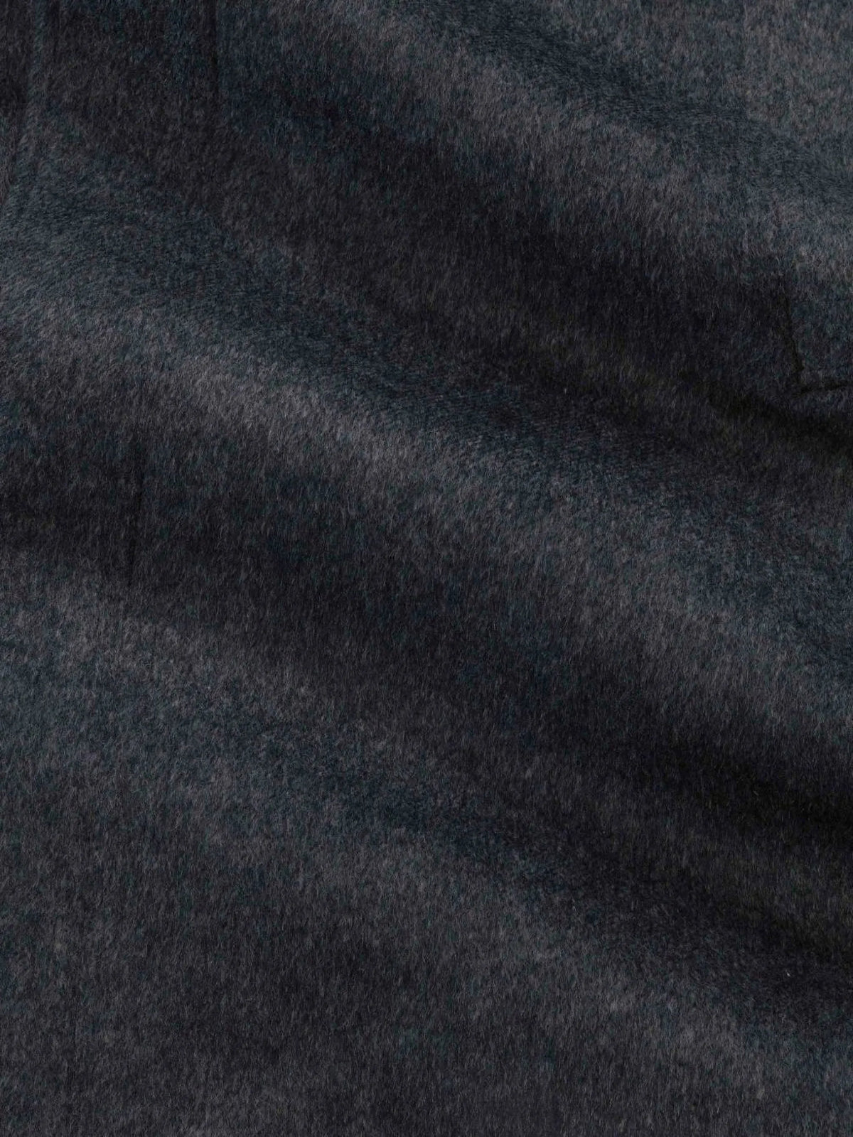 throat-latch single-breasted coat