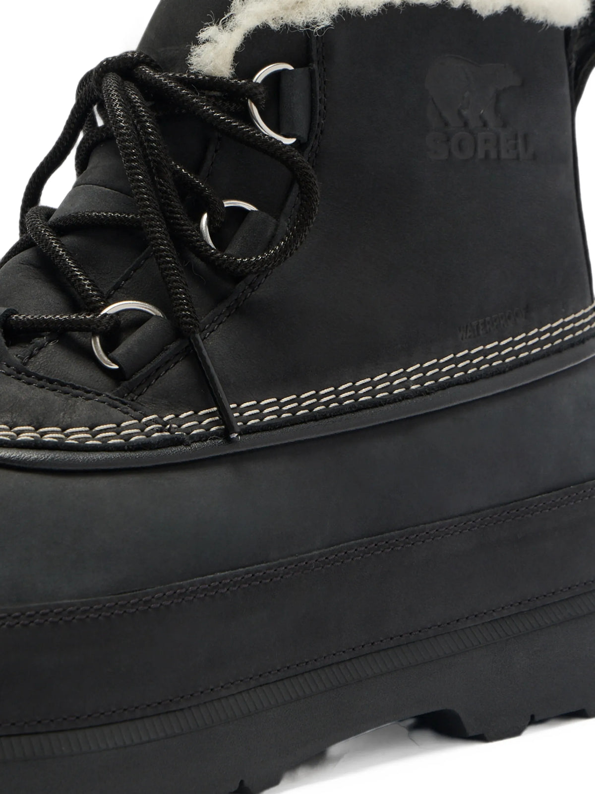 Ambler Fireside Chukka hiking boots