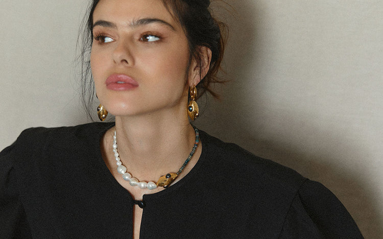 By Alona Women