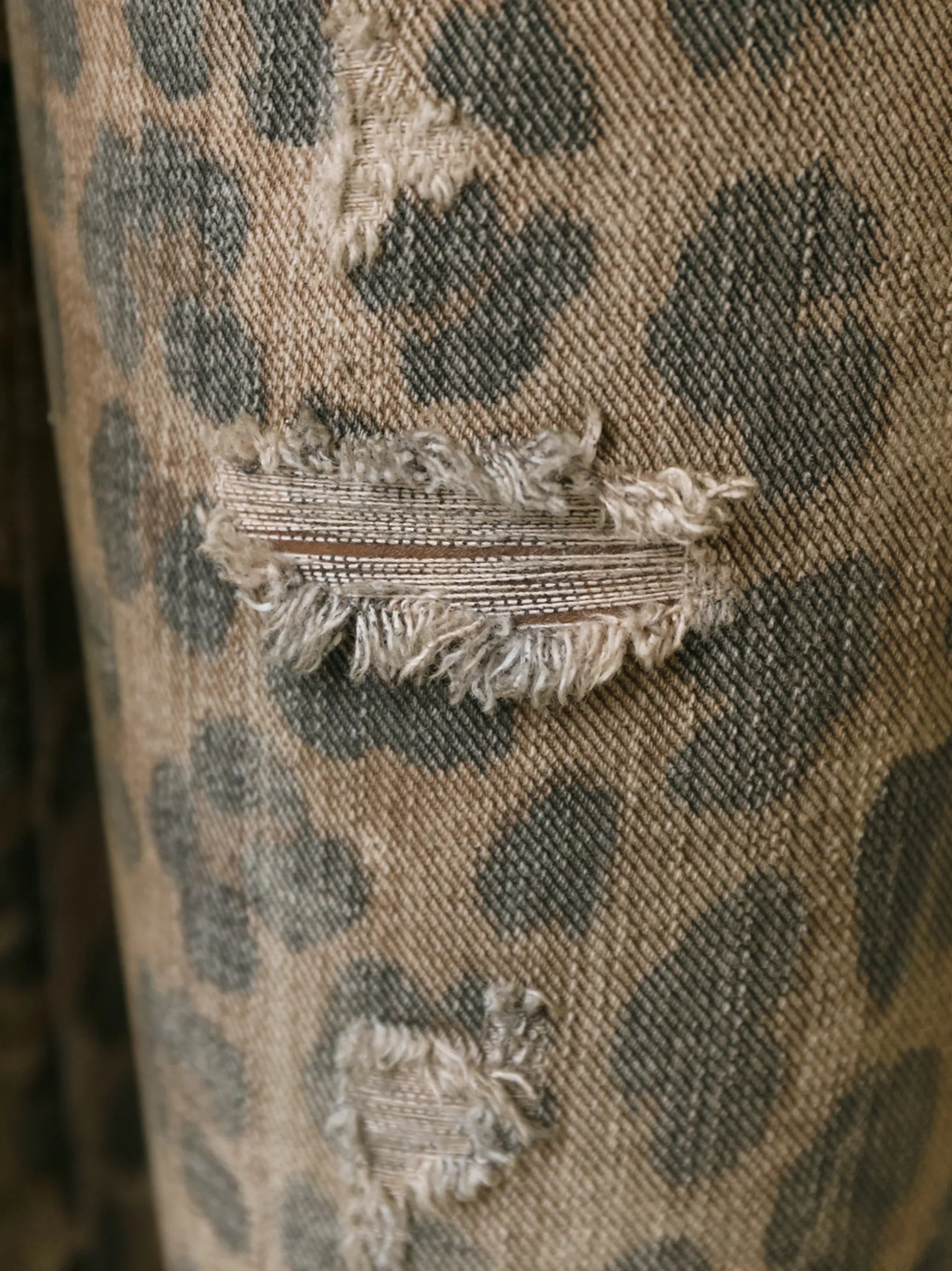leopard print skinny jeans