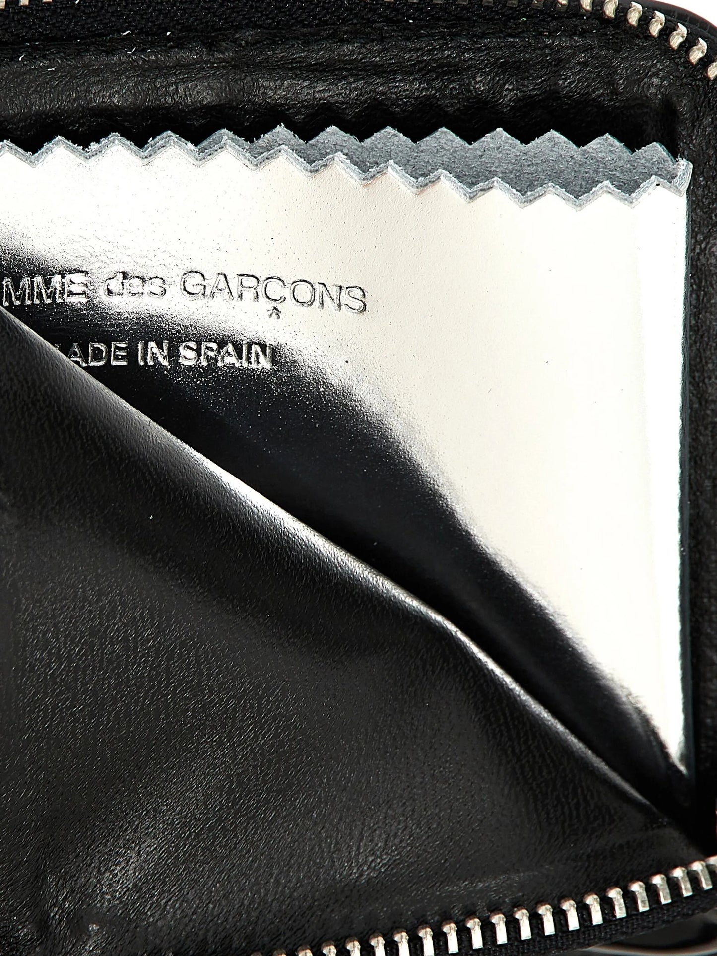 glossy half-zip wallet