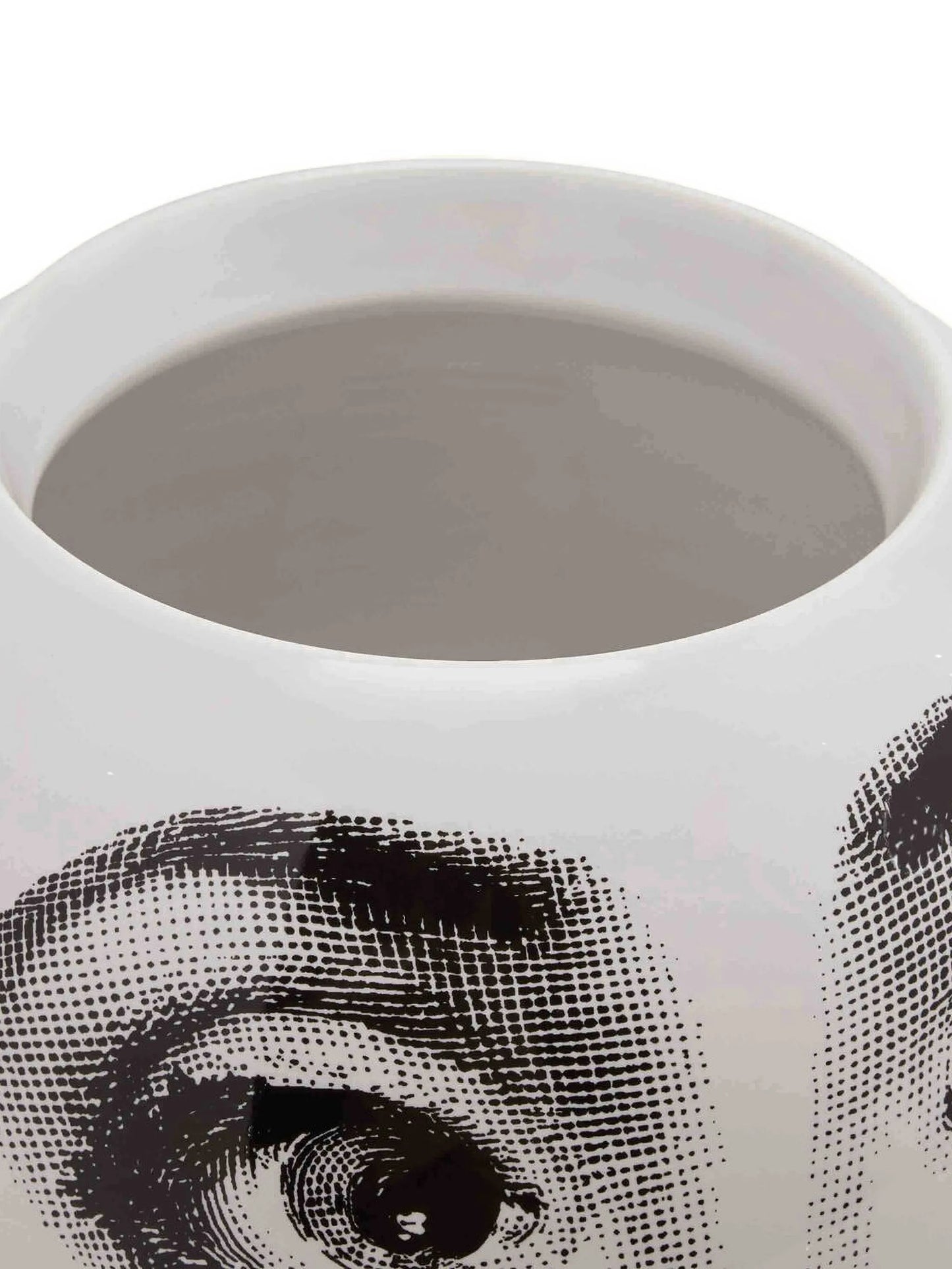 Farfalle vase (30cm x 19cm)