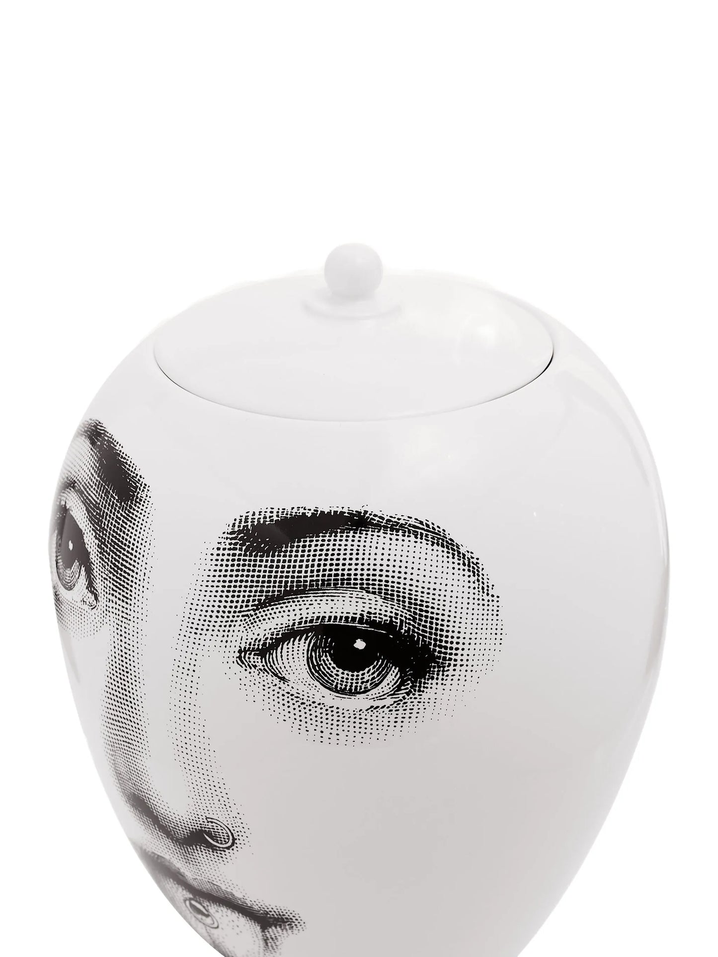 Piercing vase