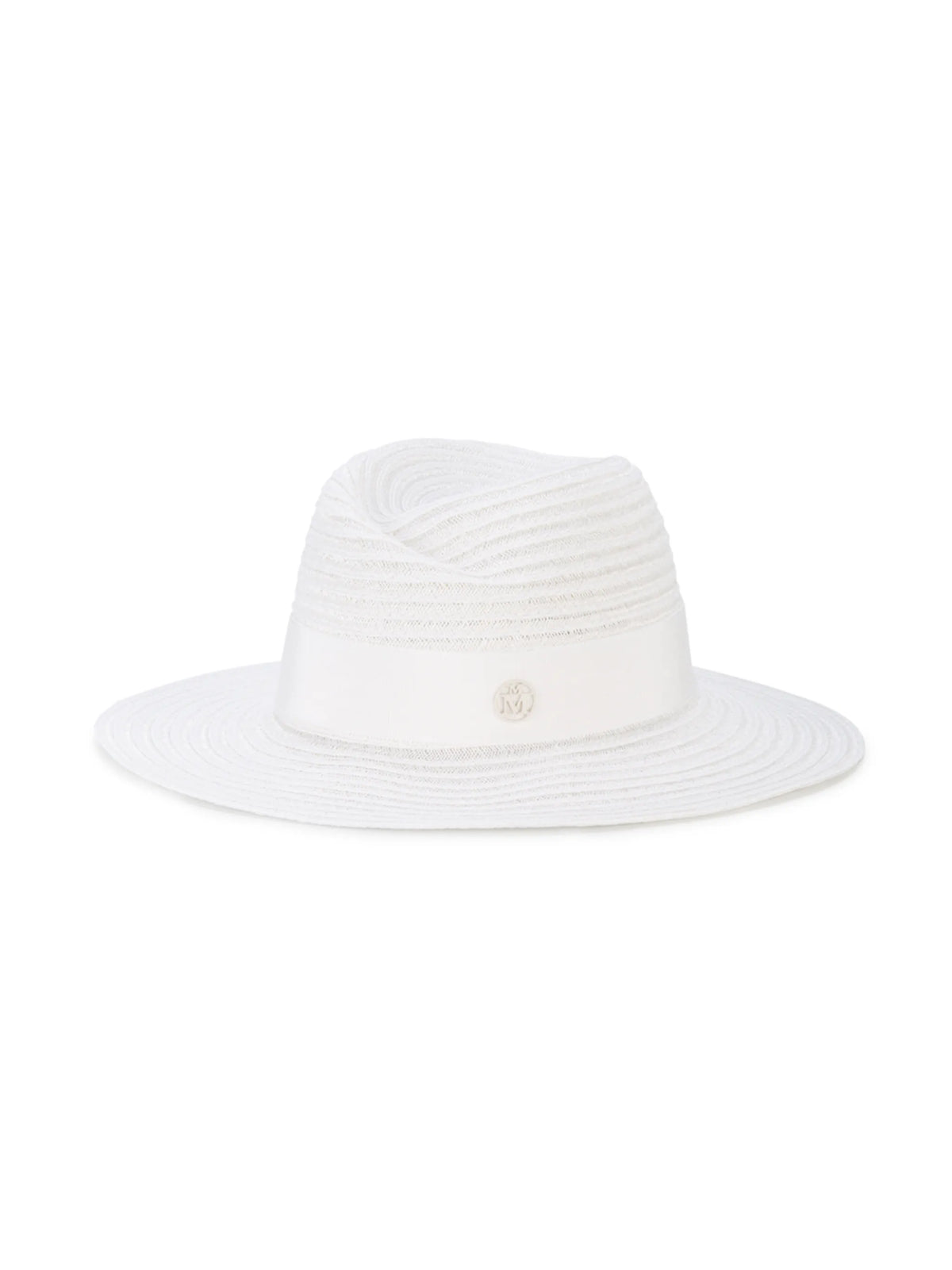 Virginie hat