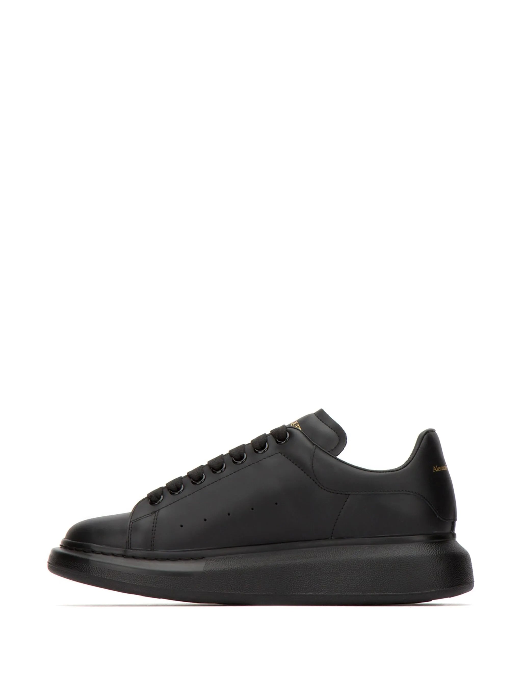 Oversized sneakers