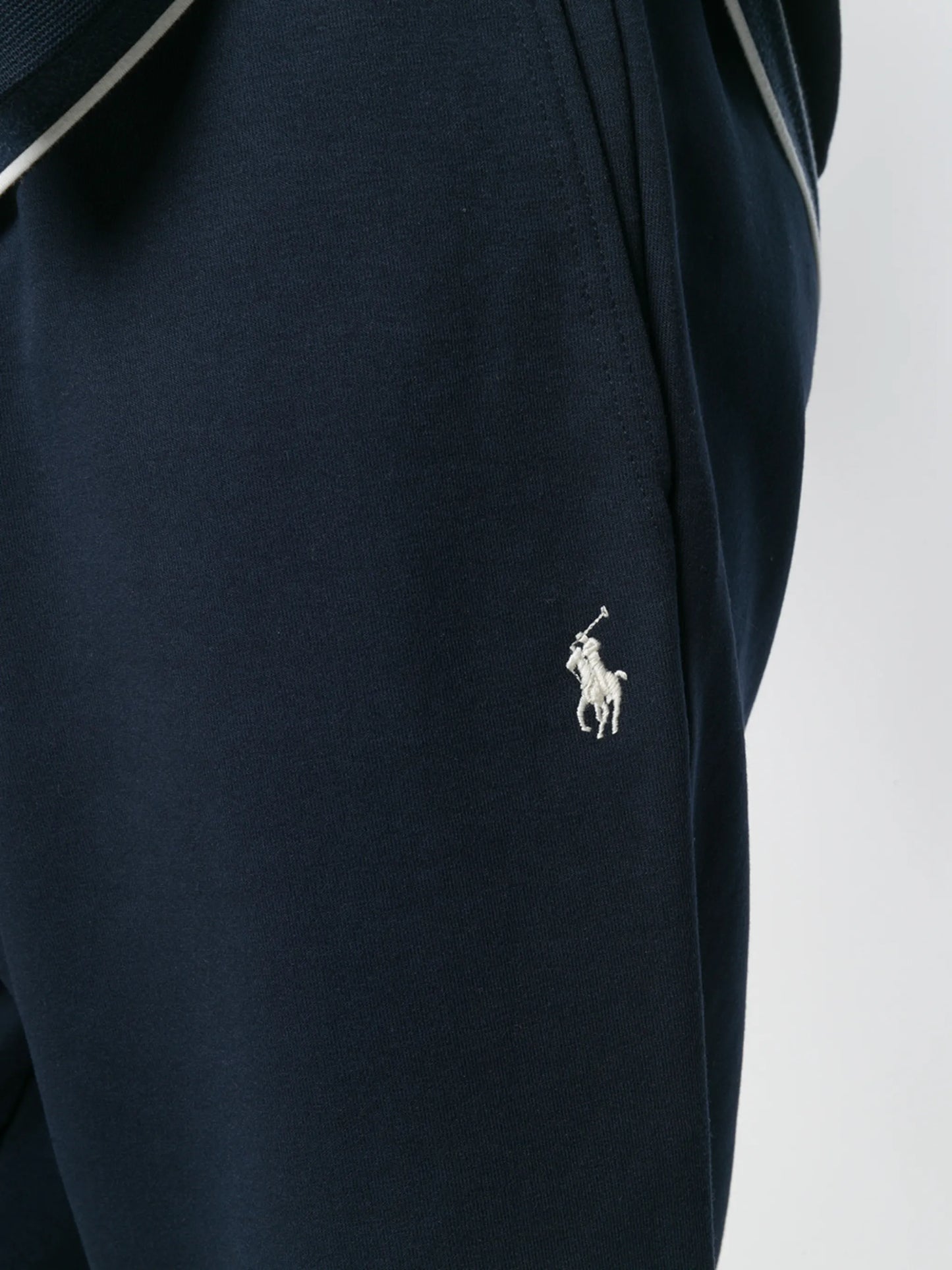 drawstring-waist track shorts