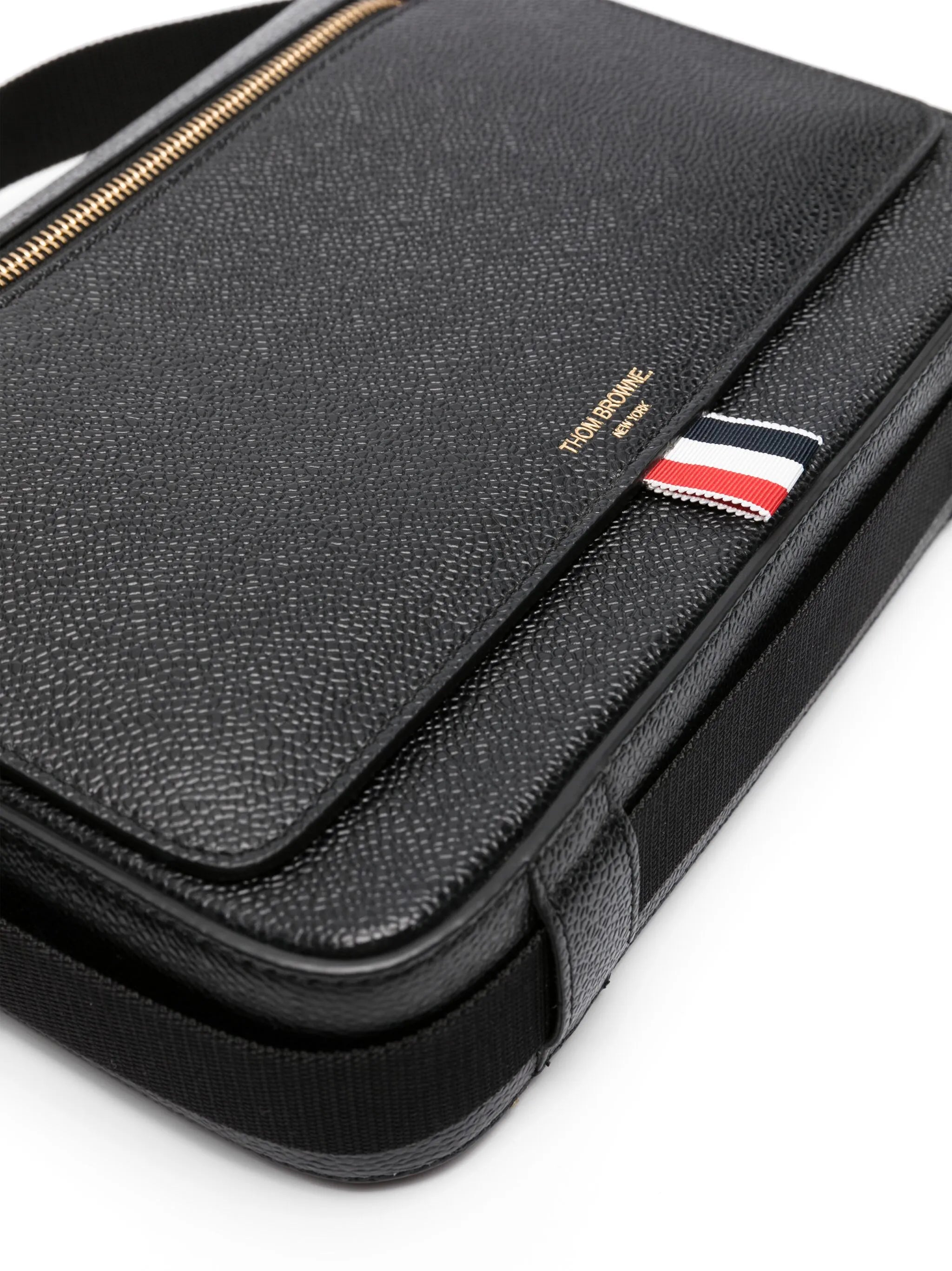 pebble grain reporter bag