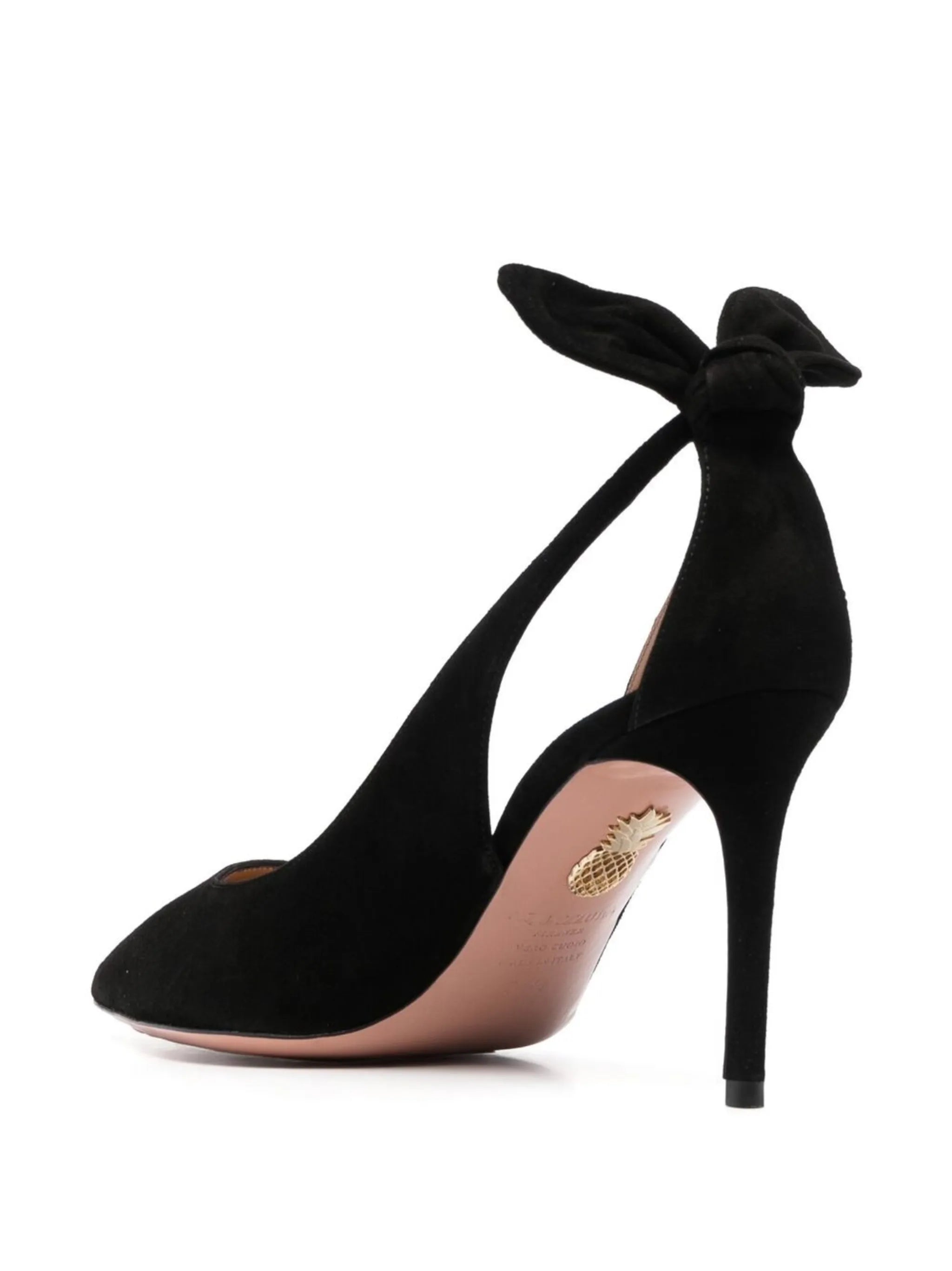 bow suede pumps