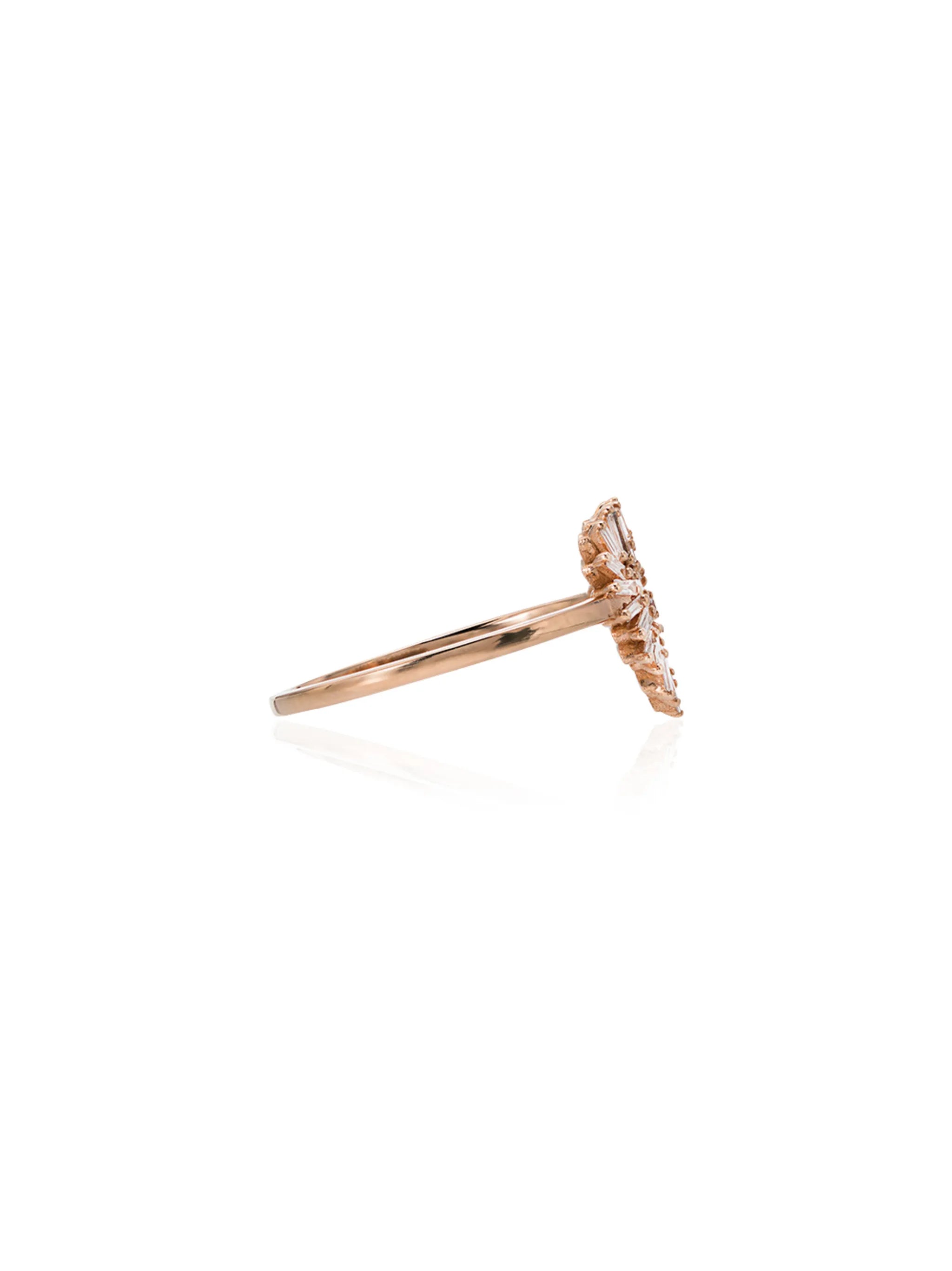 18k yellow gold diamond-embellished heart ring