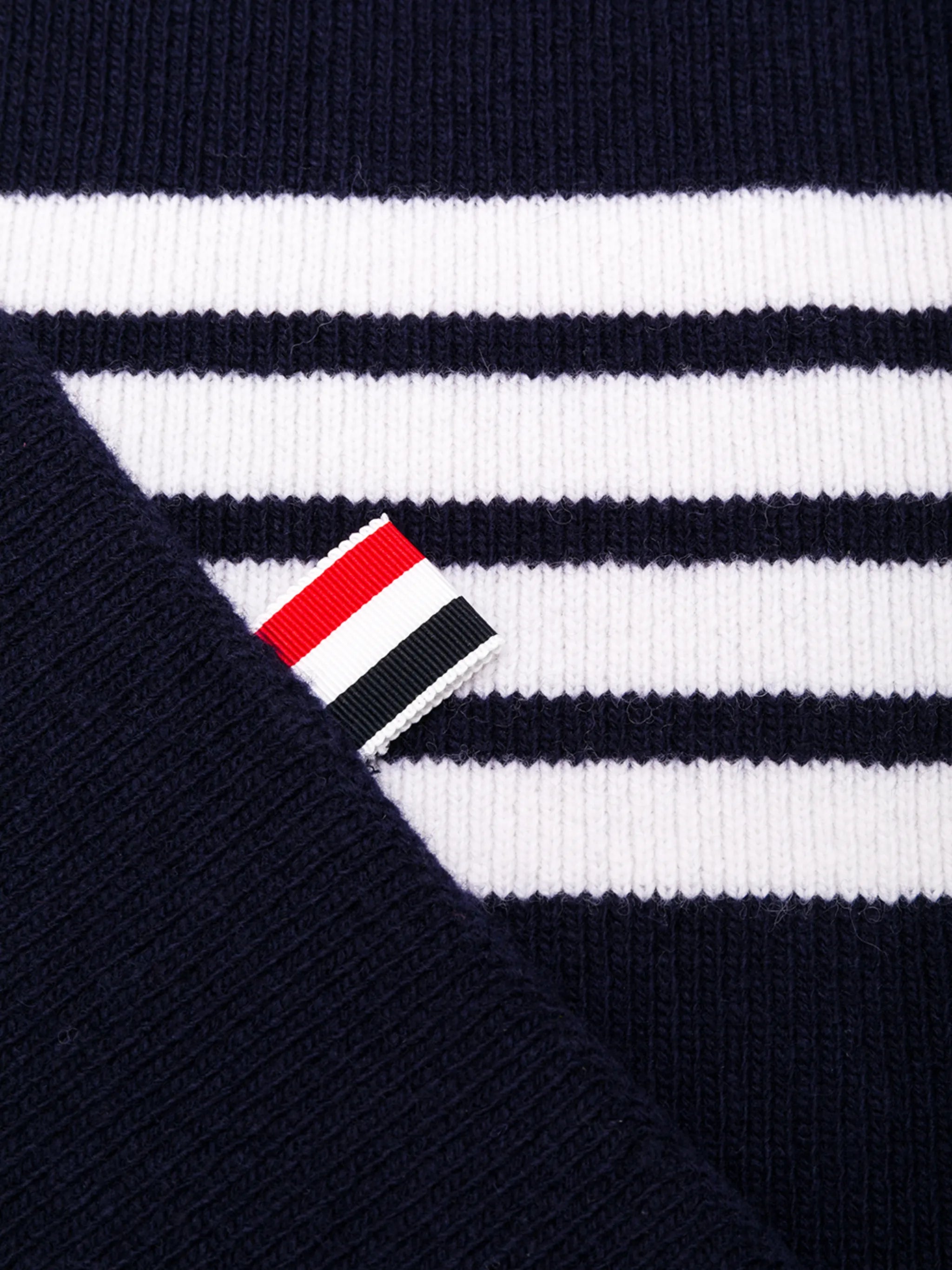 4-Bar stripe rib scarf