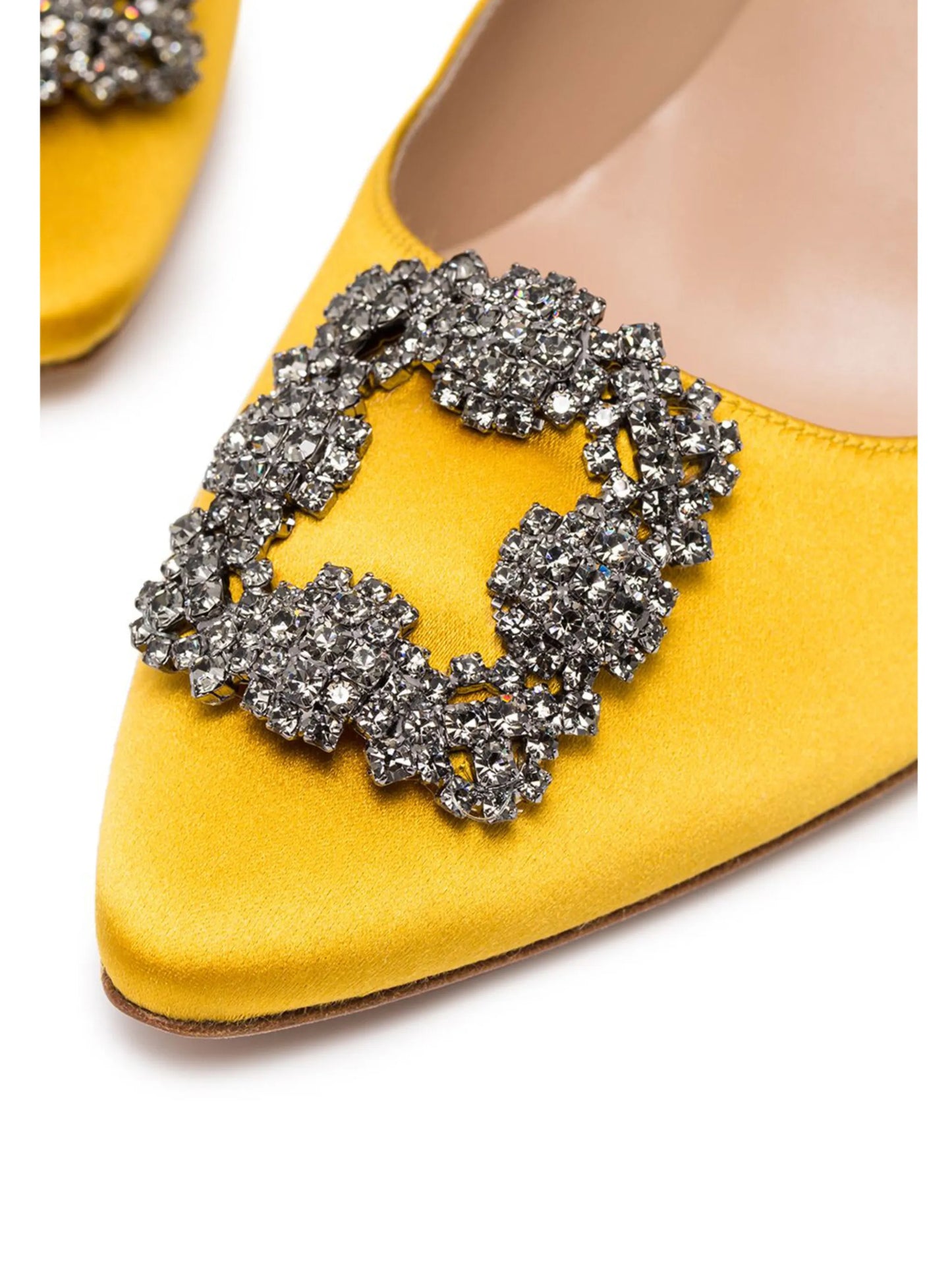 Hangisi 90mm appliqué satin pumps