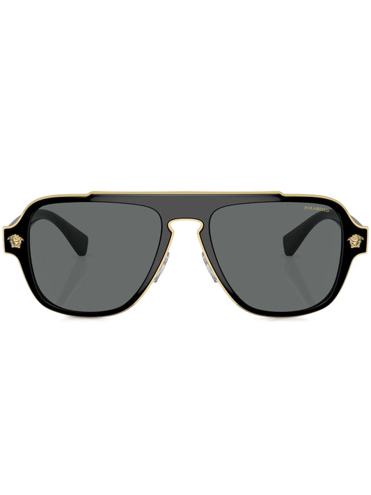 aviator-frame sunglasses