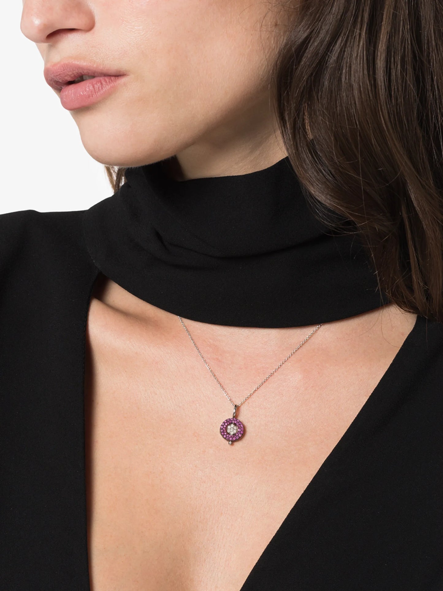 mini circular pendant necklace