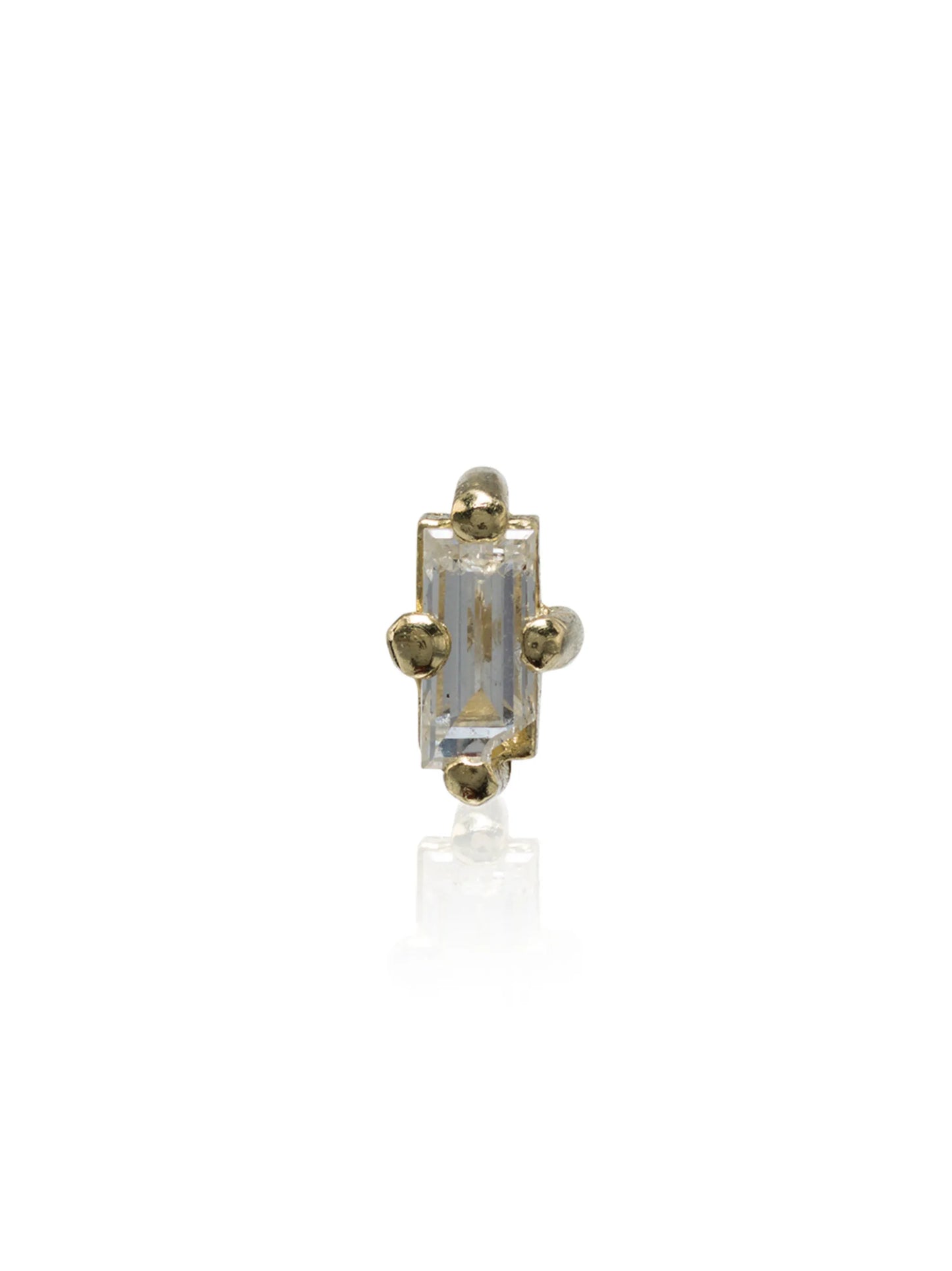 18kt yellow gold white diamond stud earring