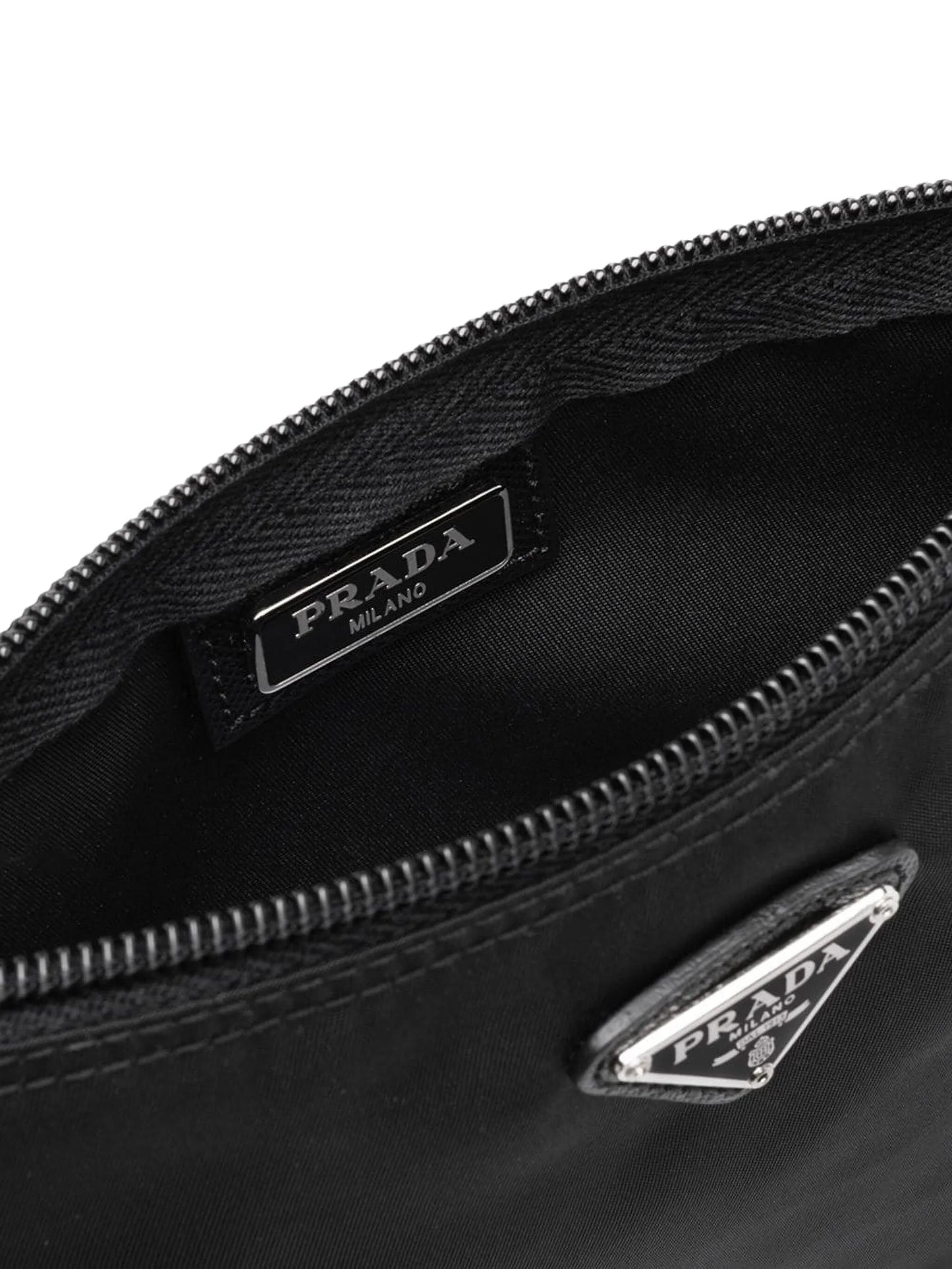 Vela zipped pouch