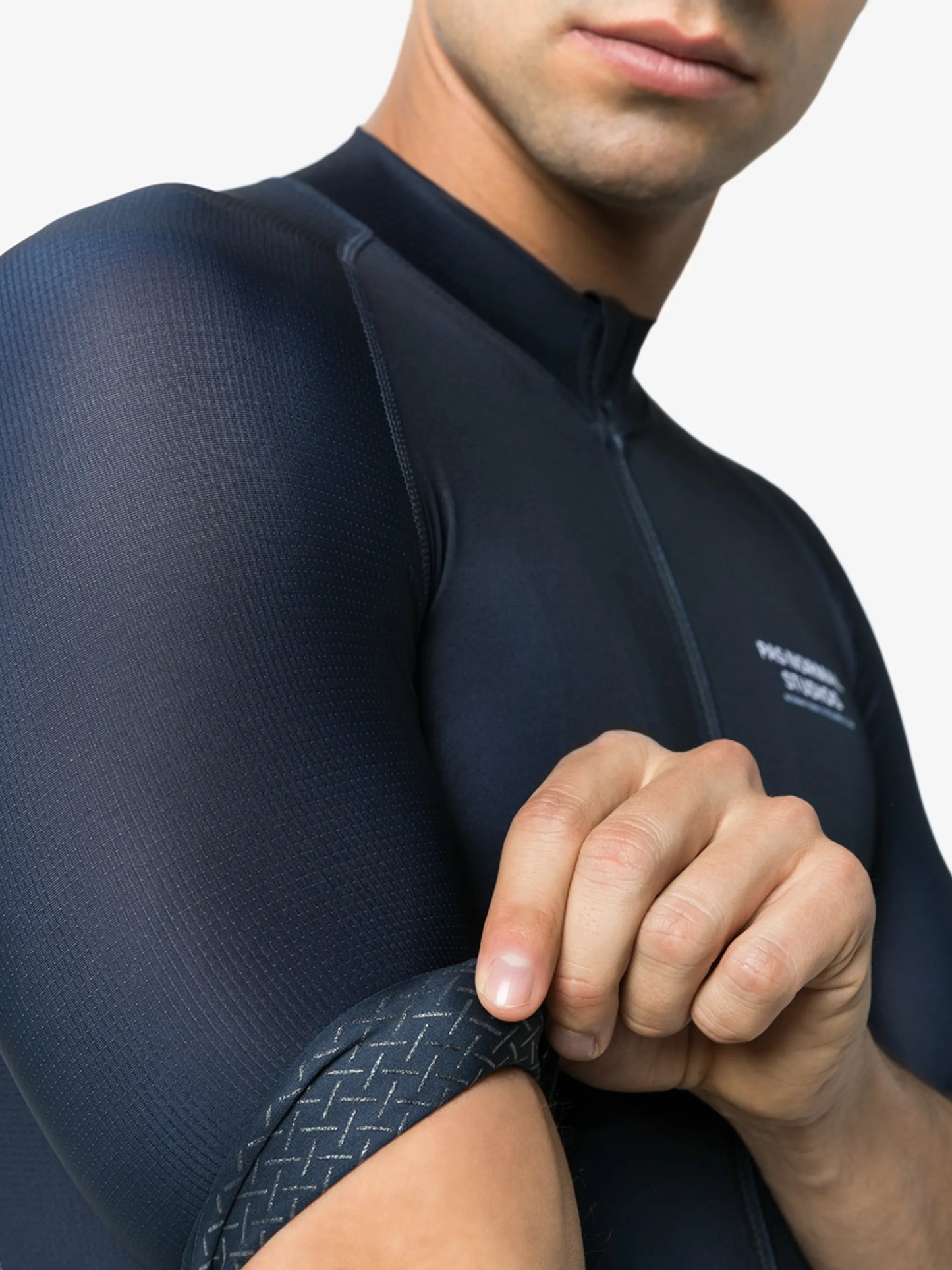 Mechanism jersey top
