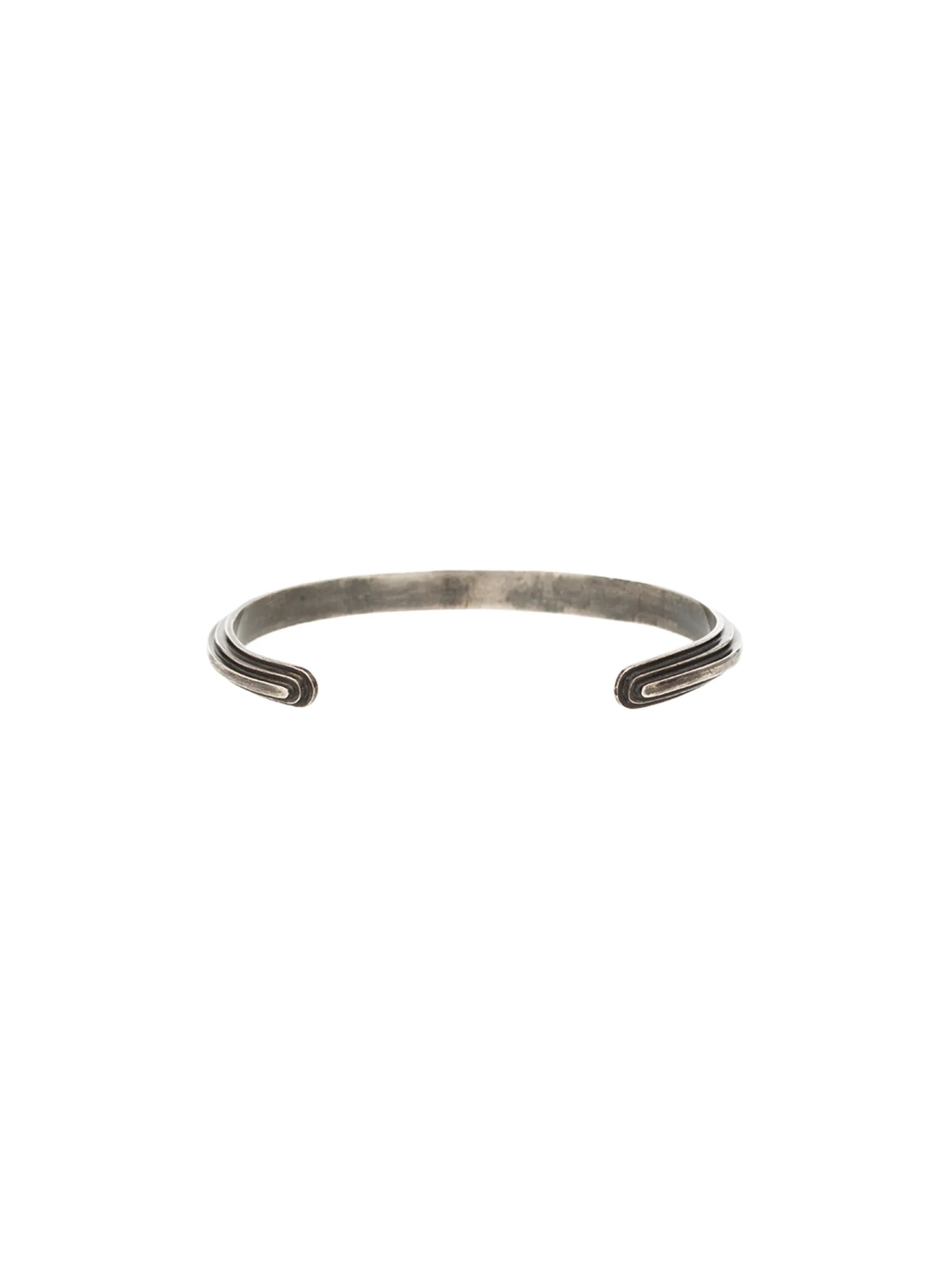 Prograde silver bracelet
