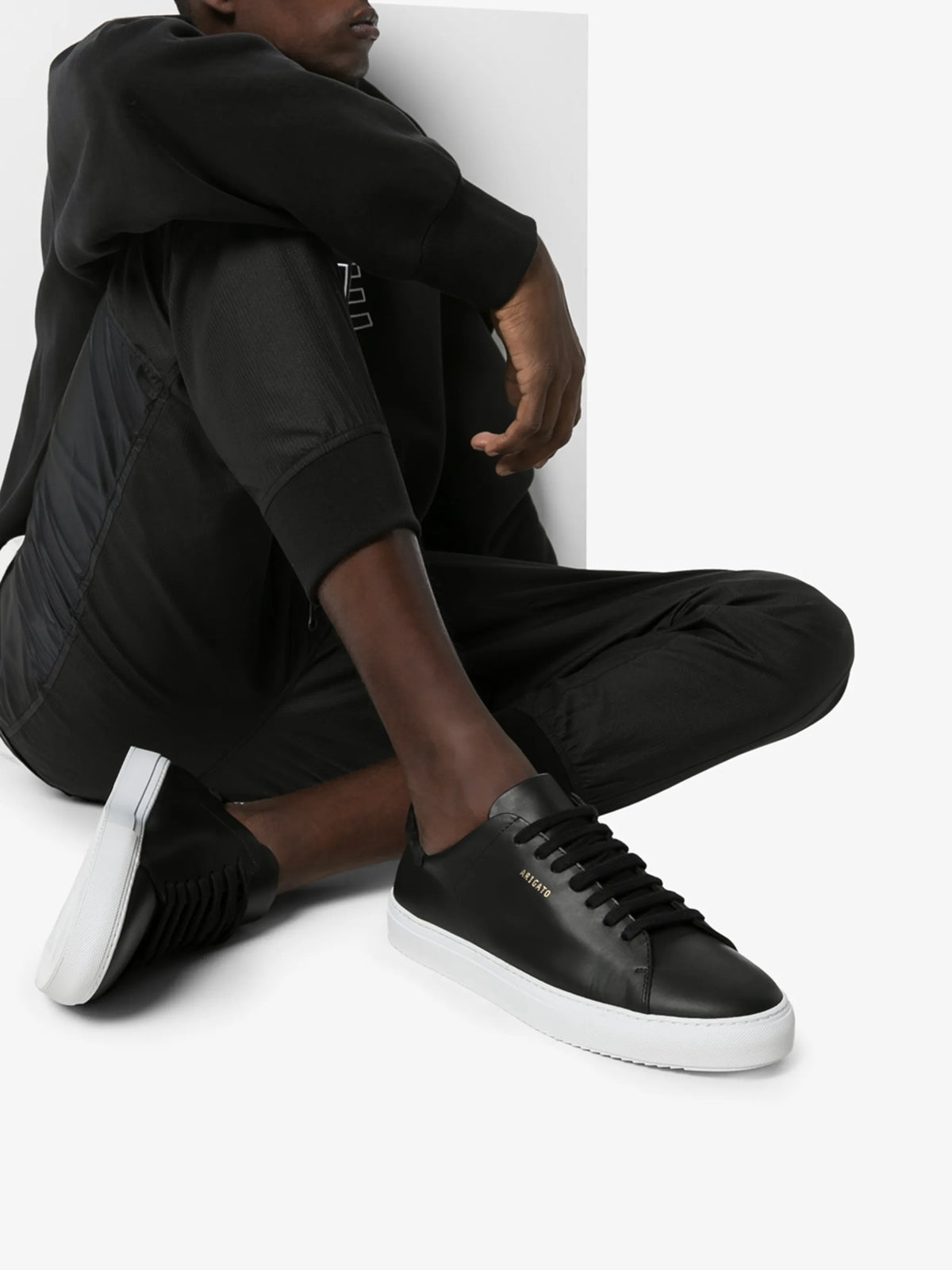 Clean 90 sneakers