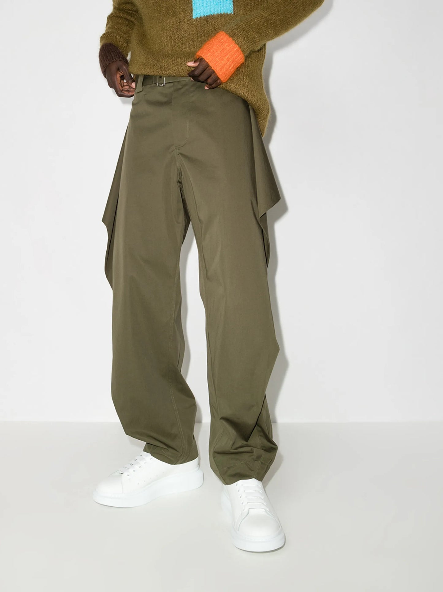 Oversized sneakers