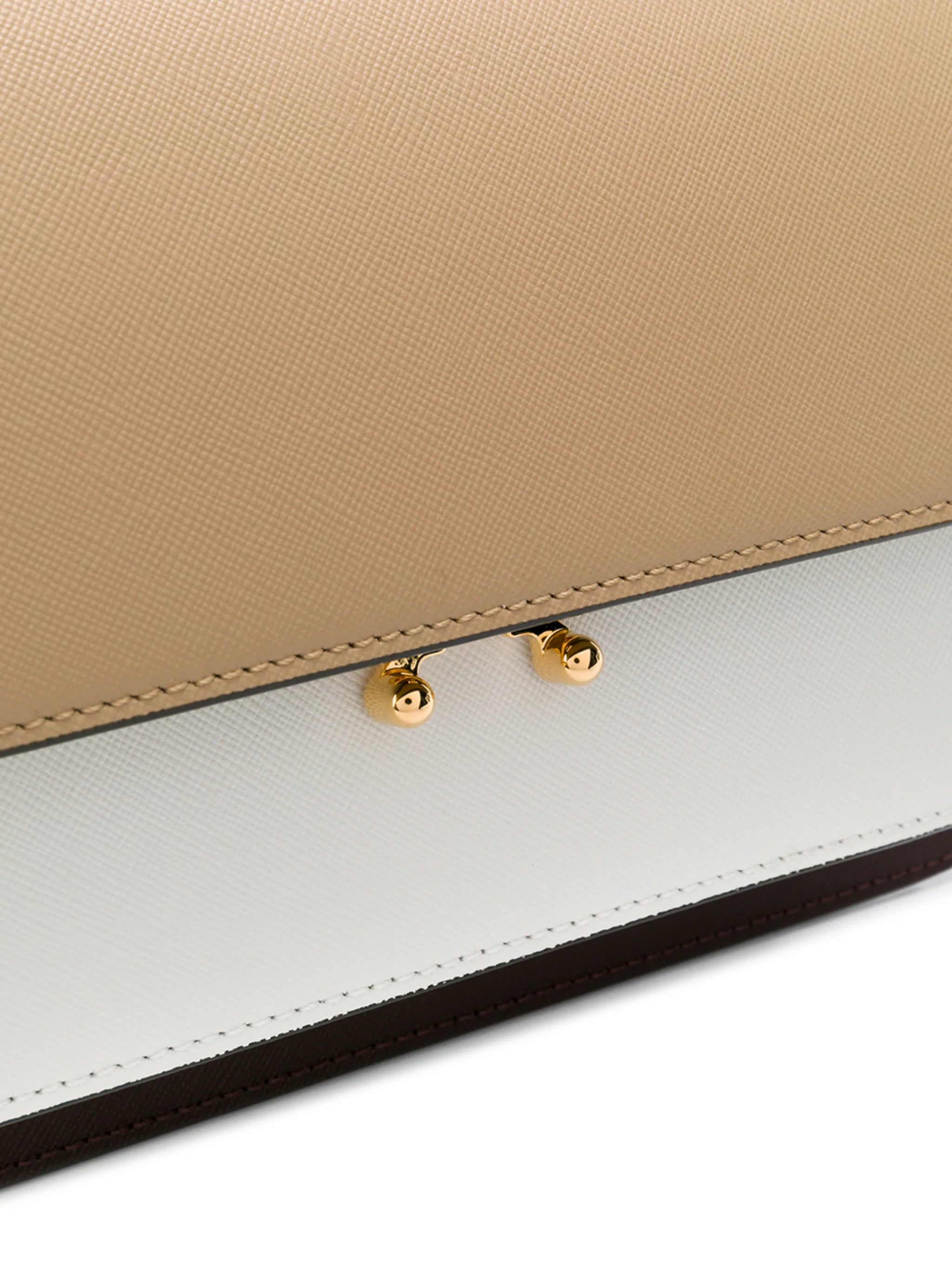 Trunk shoulder bag
