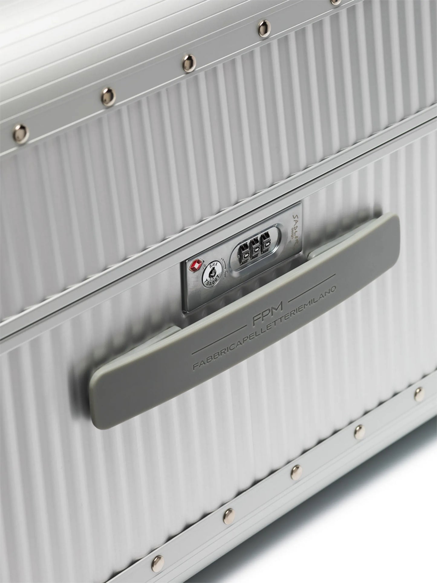 Bank S Spinner 84 suitcase