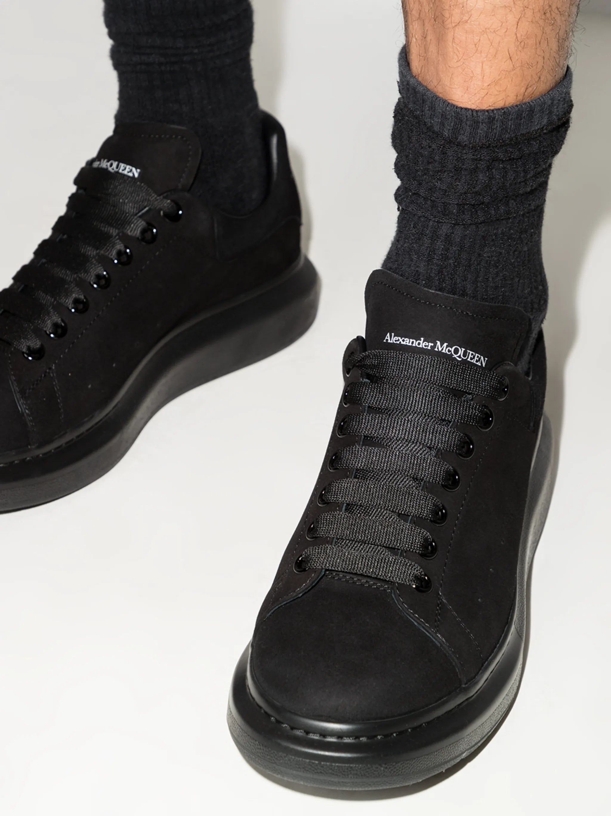 Oversized sole sneakers