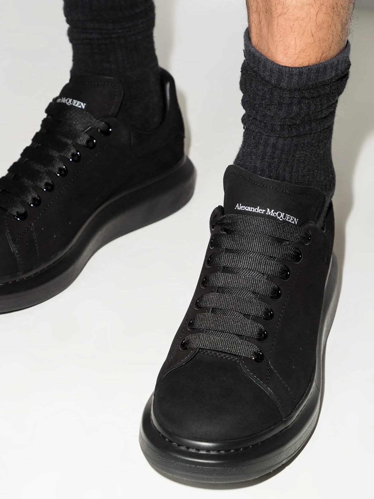 Oversized sole sneakers