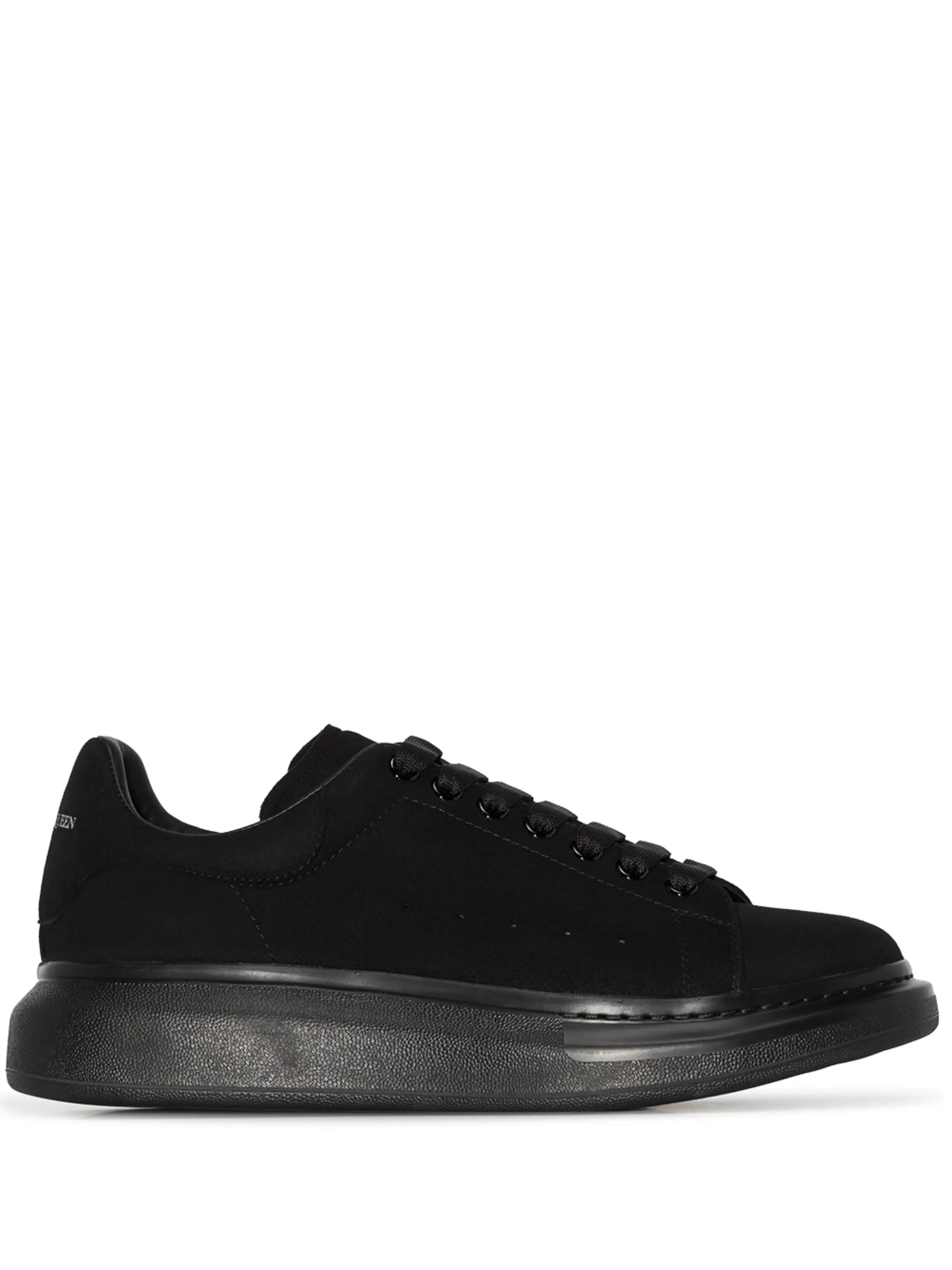 Oversized sole sneakers