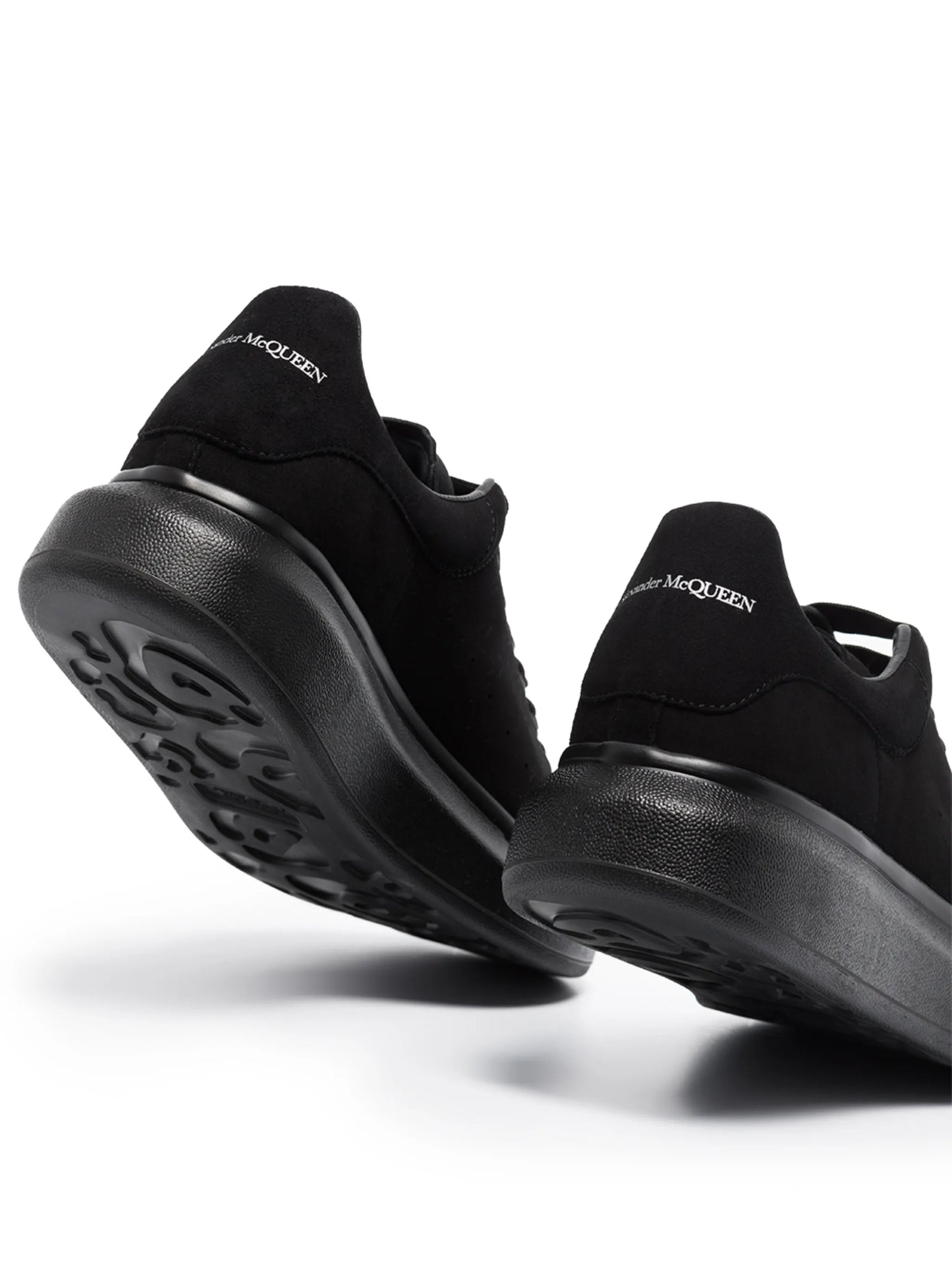 Oversized sole sneakers