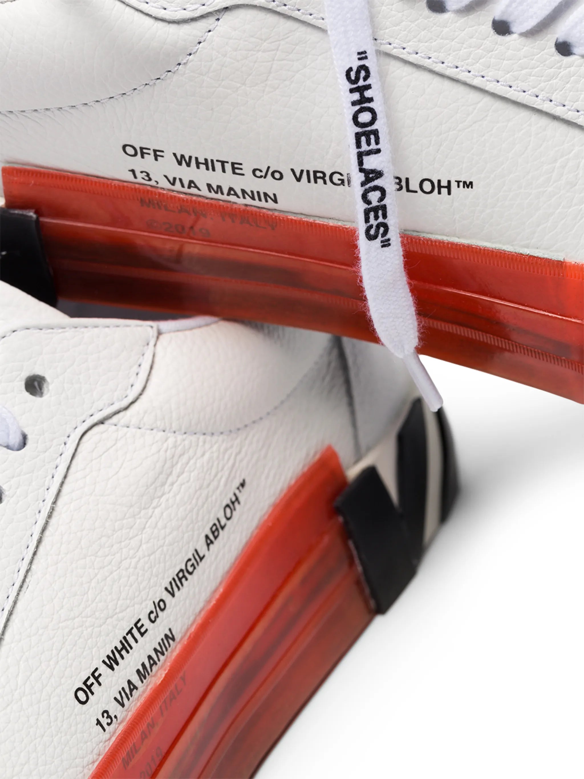 Vulcanized low-top platform sneakers