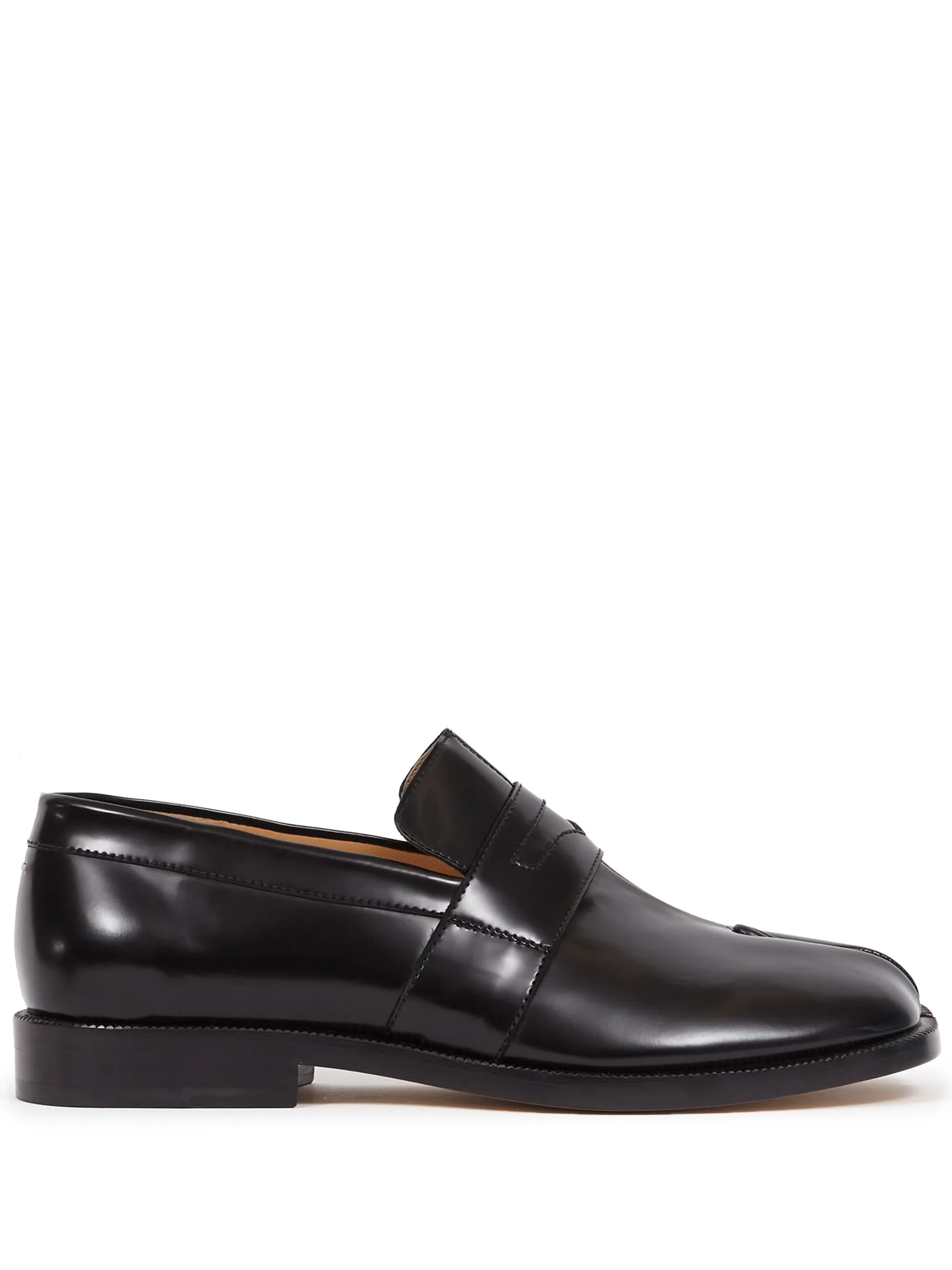 Tabi leather loafers