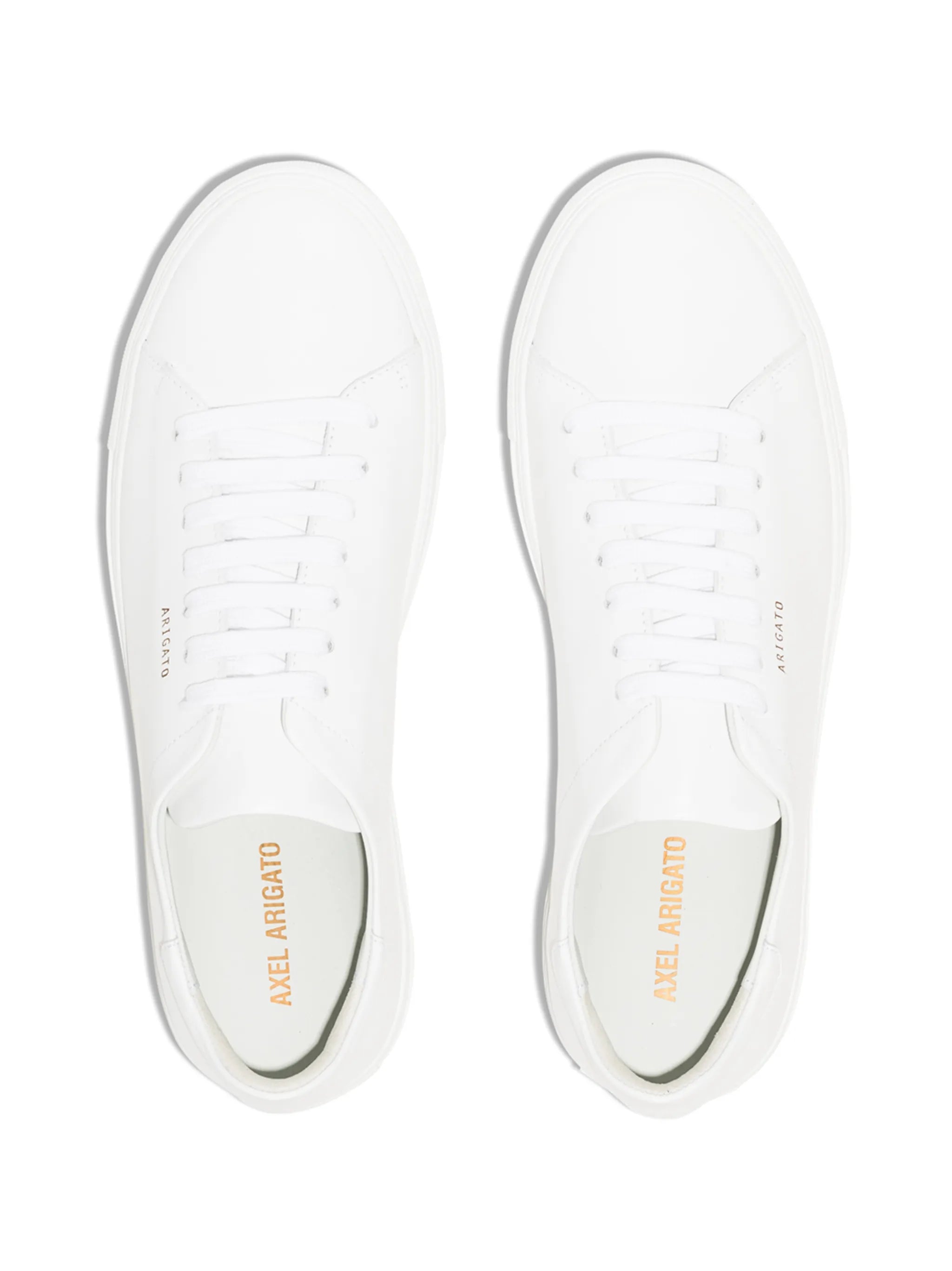 Clean 90 logo round-toe sneakers