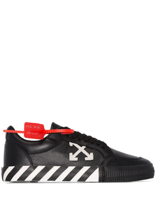 Vulcanized low-top sneakers