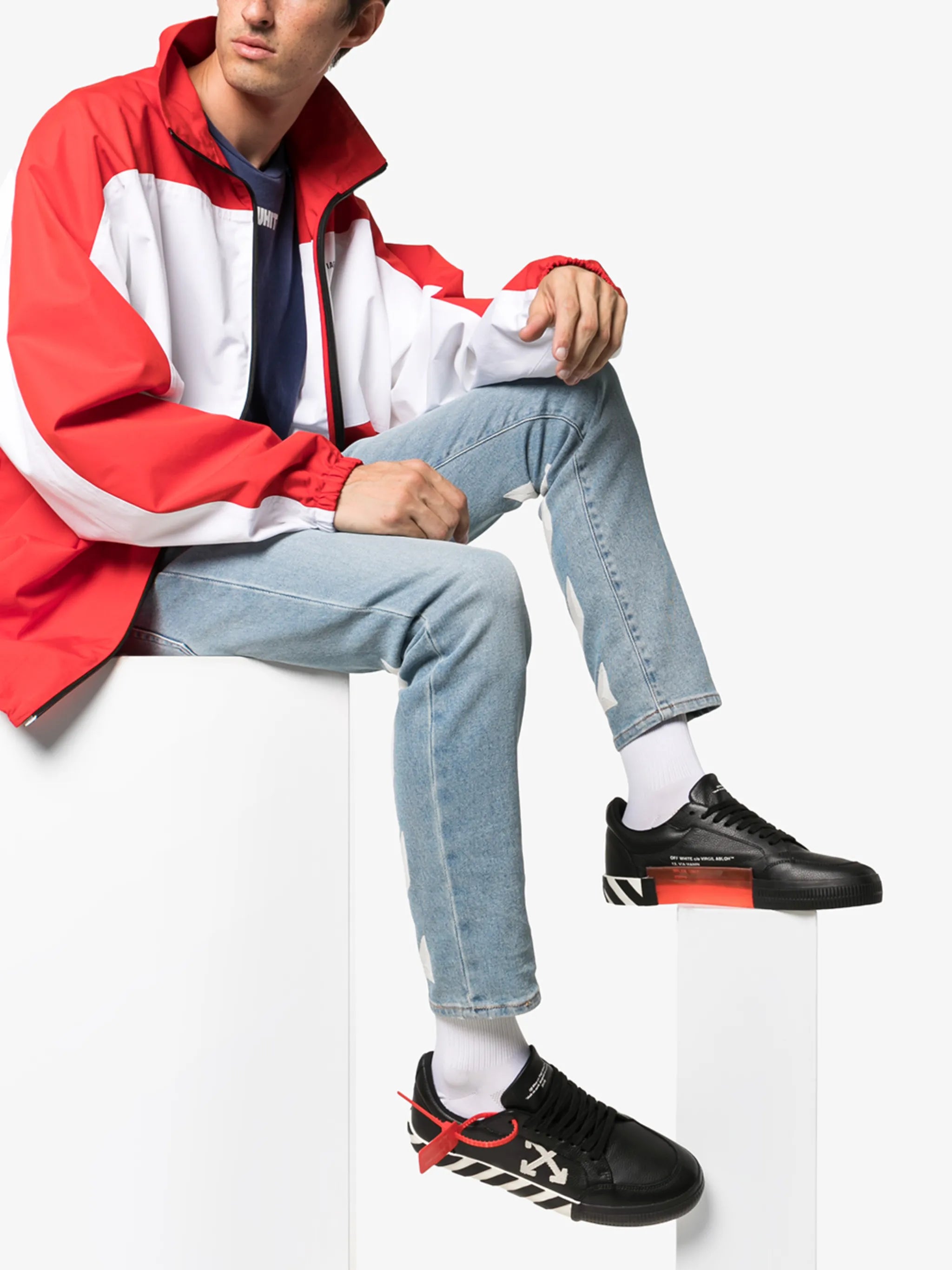 Vulcanized low-top sneakers