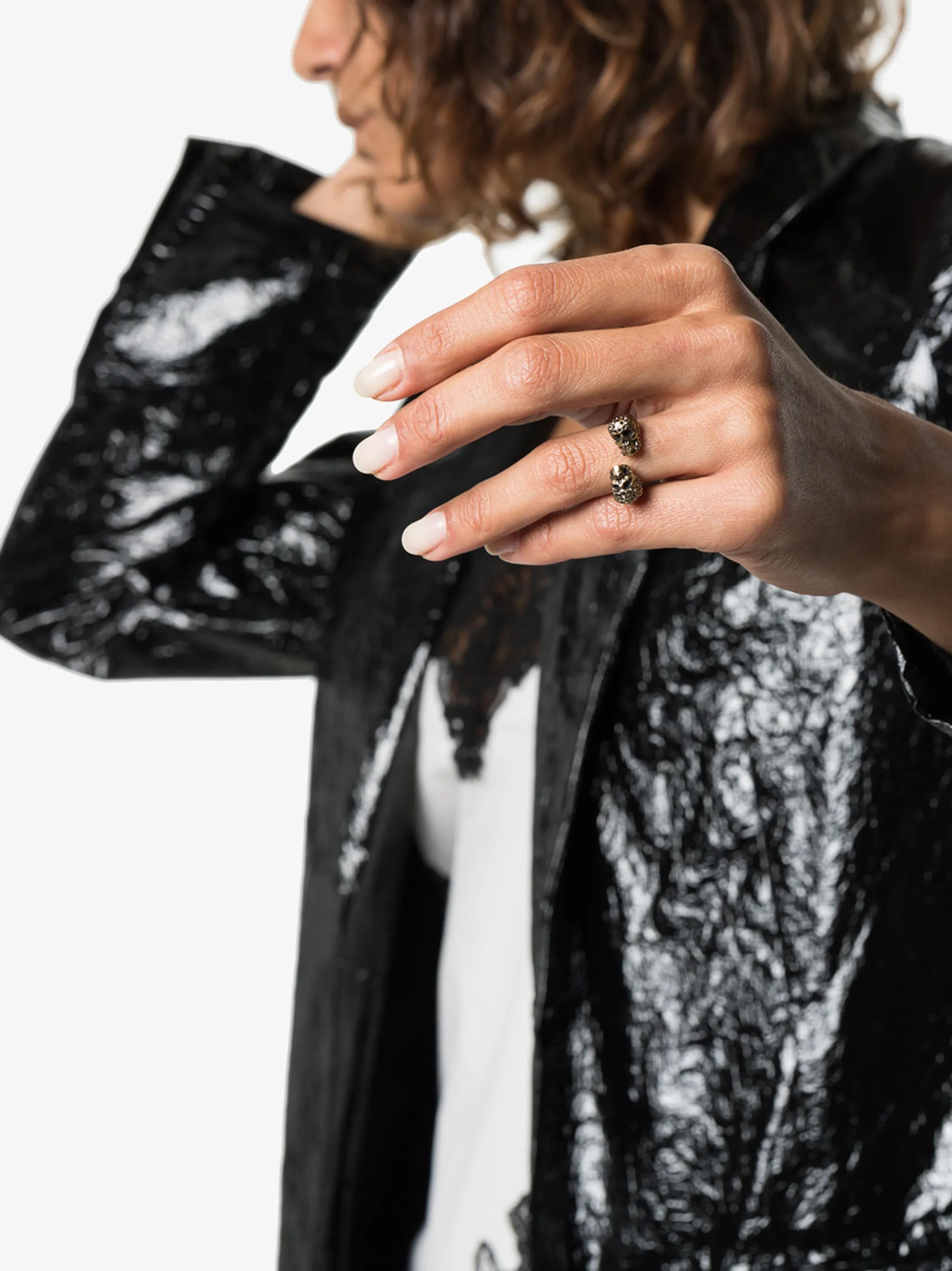 crystal-embellished skulls ring