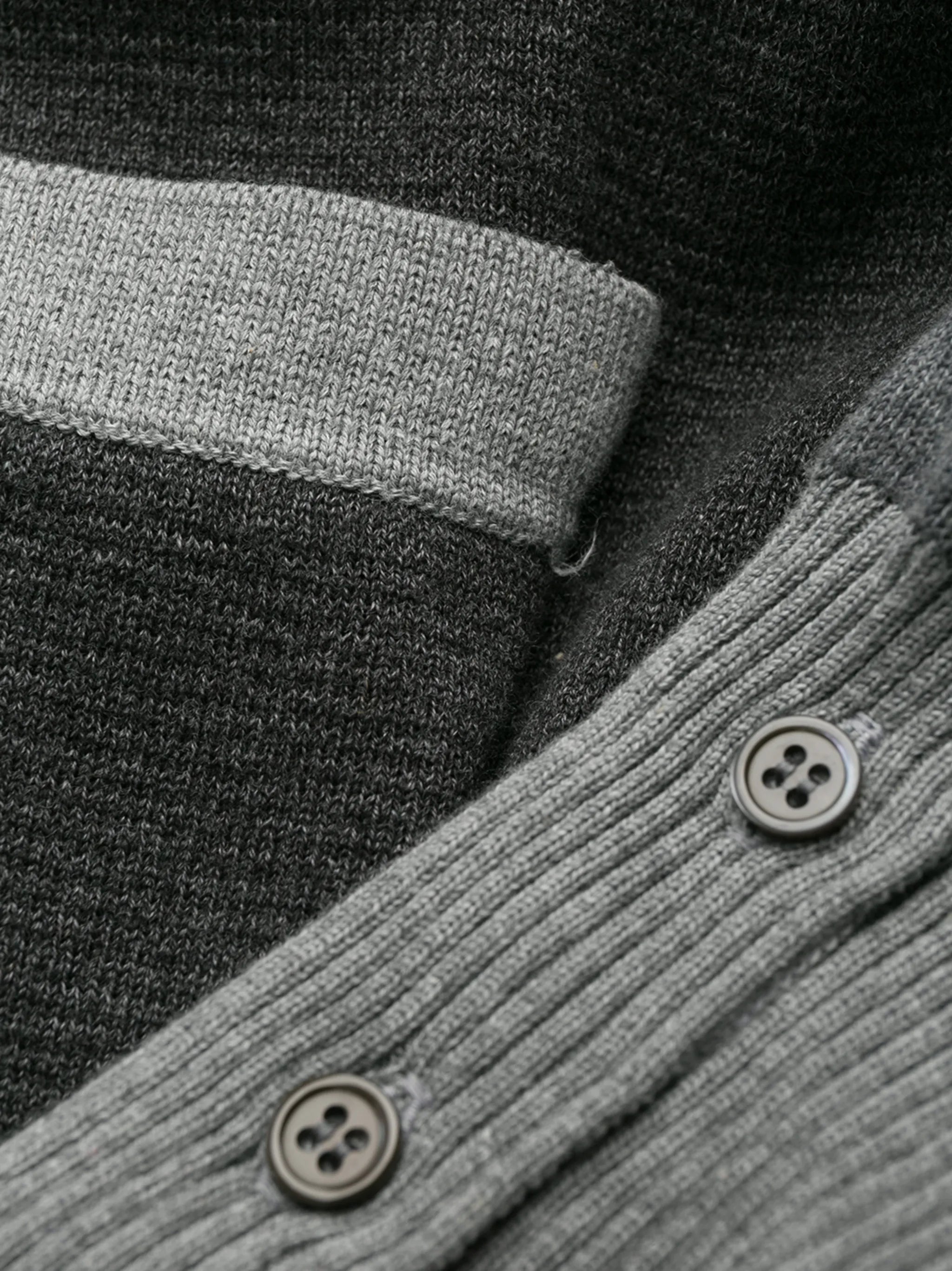 Funmix crepe 4-Bar v-neck cardigan