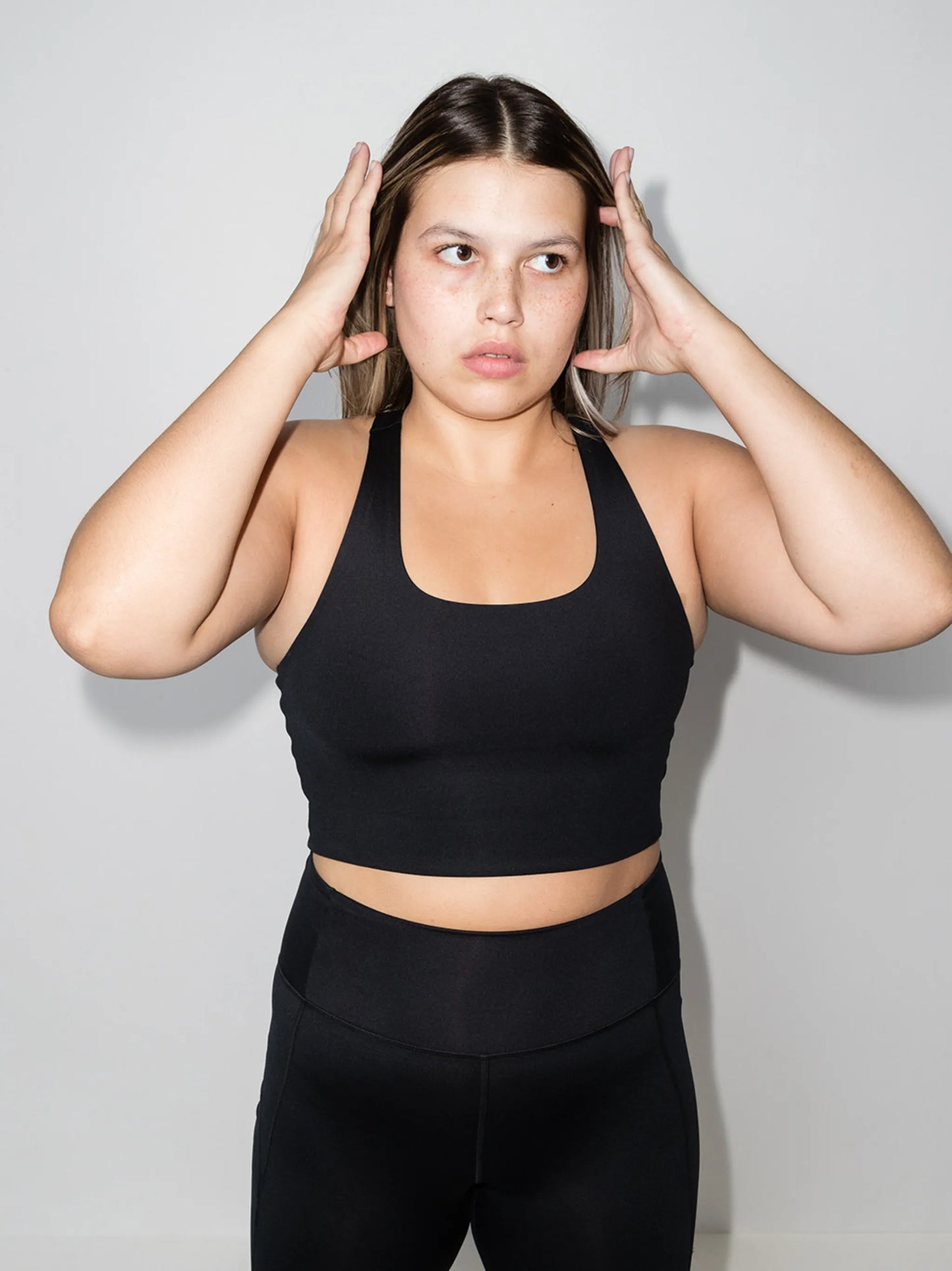 Paloma firm-support sports bra