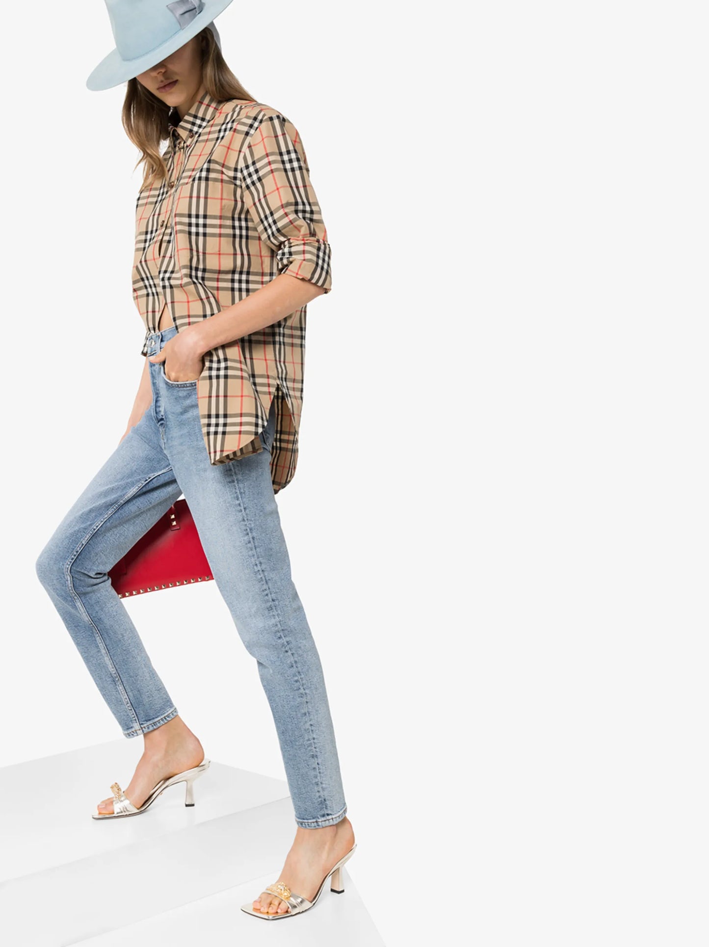 slim-fit cropped jeans